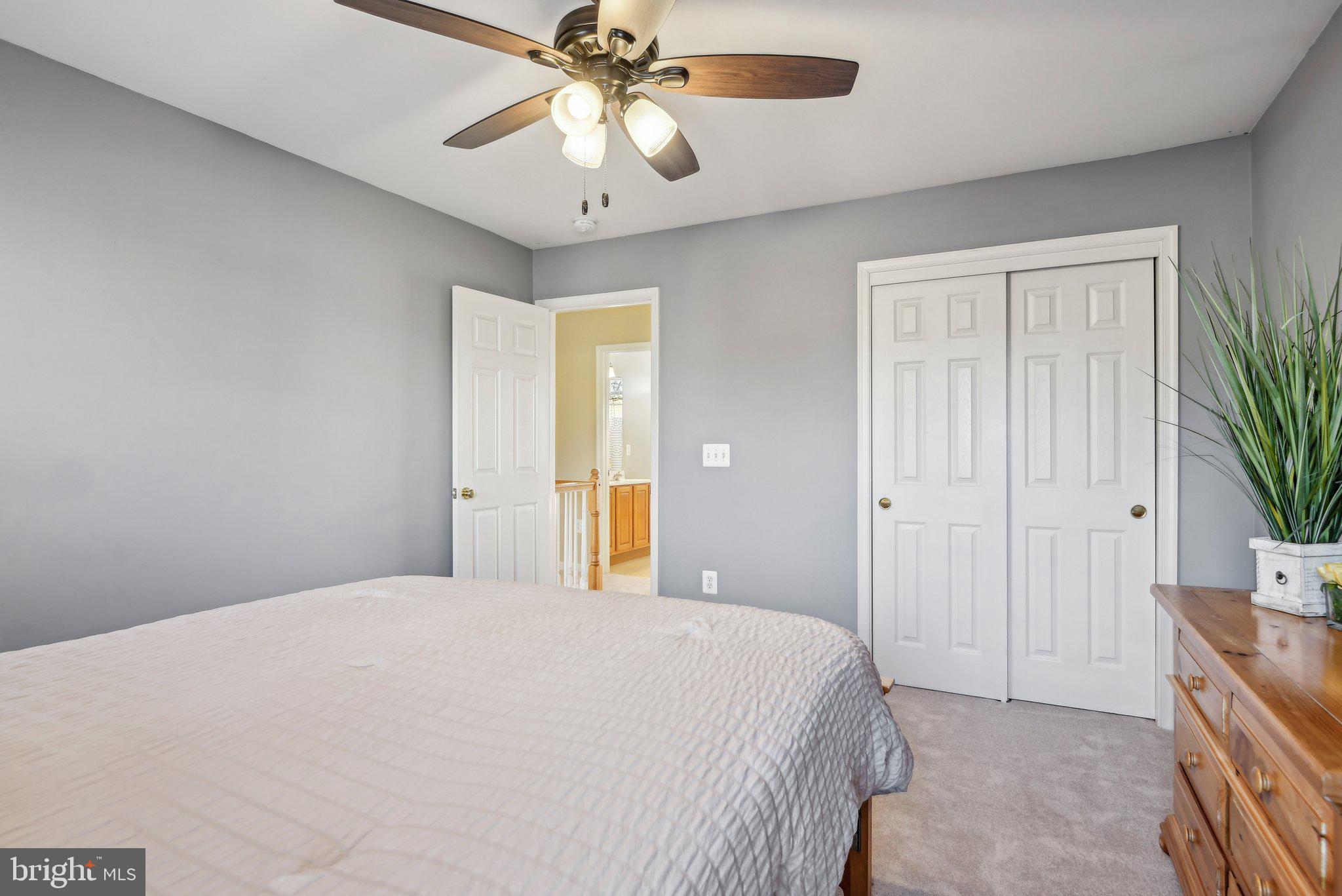 LAURIANNE WOODS - Residential