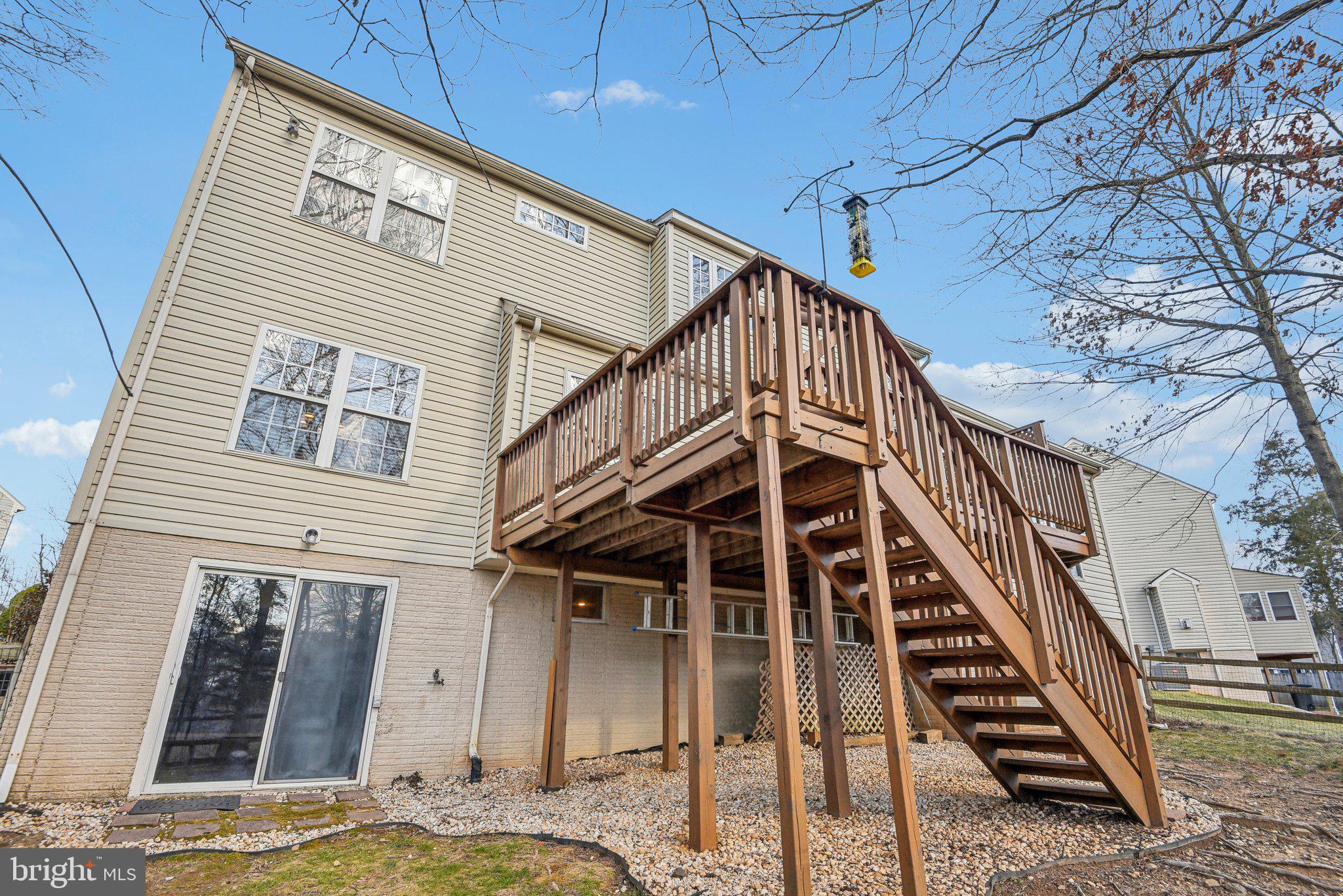 LAURIANNE WOODS - Residential