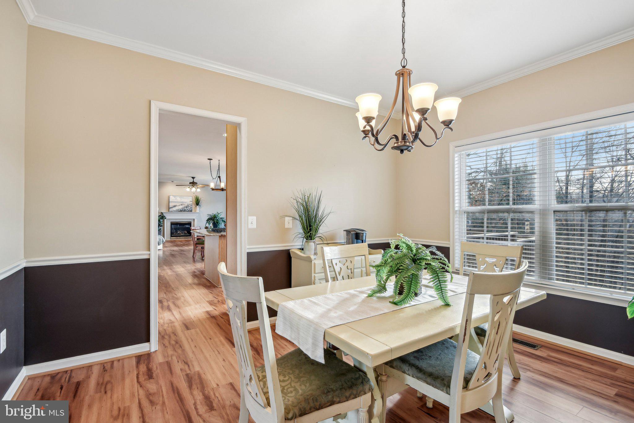 LAURIANNE WOODS - Residential