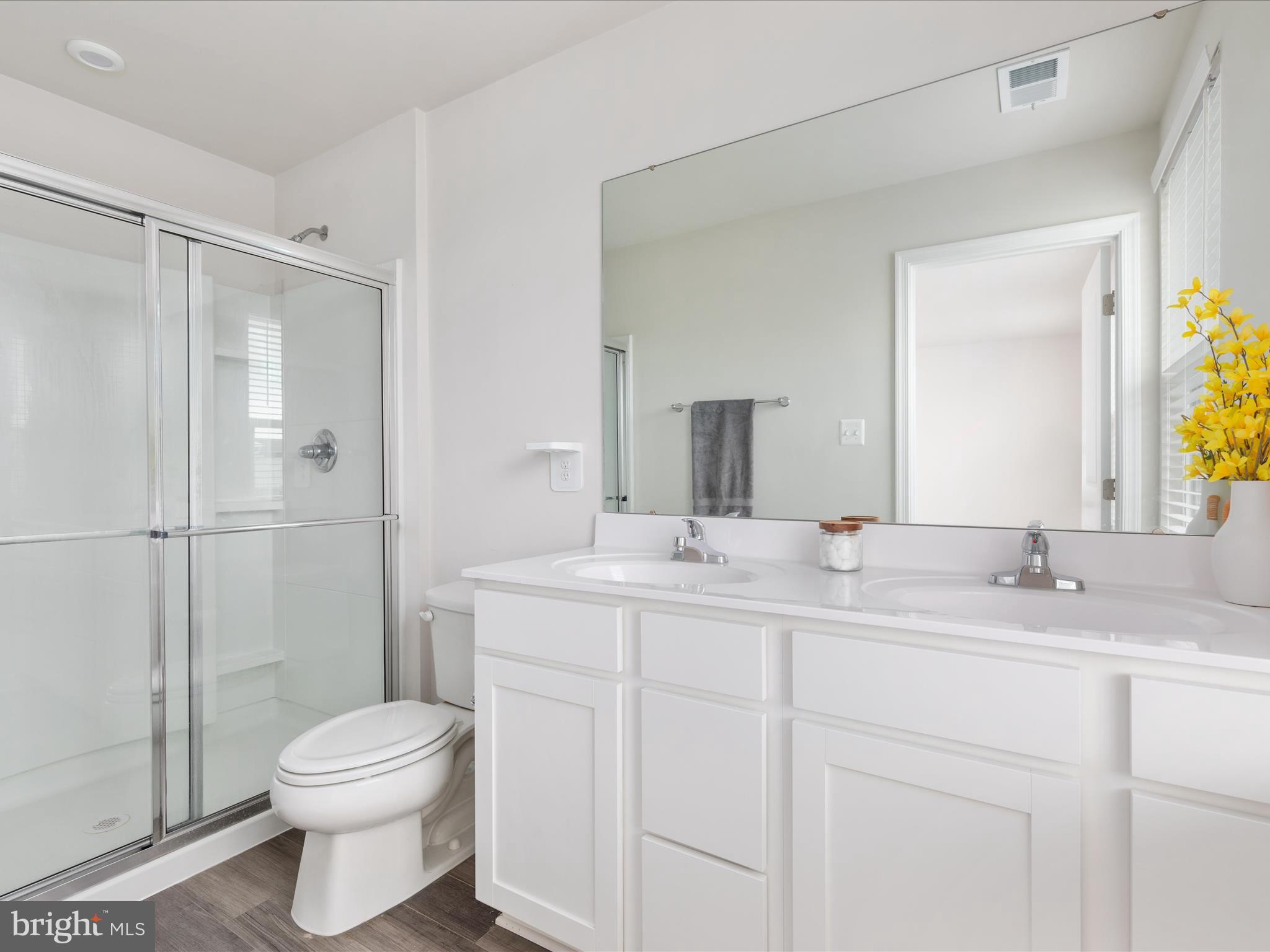 SOUTH BROOK - Residential