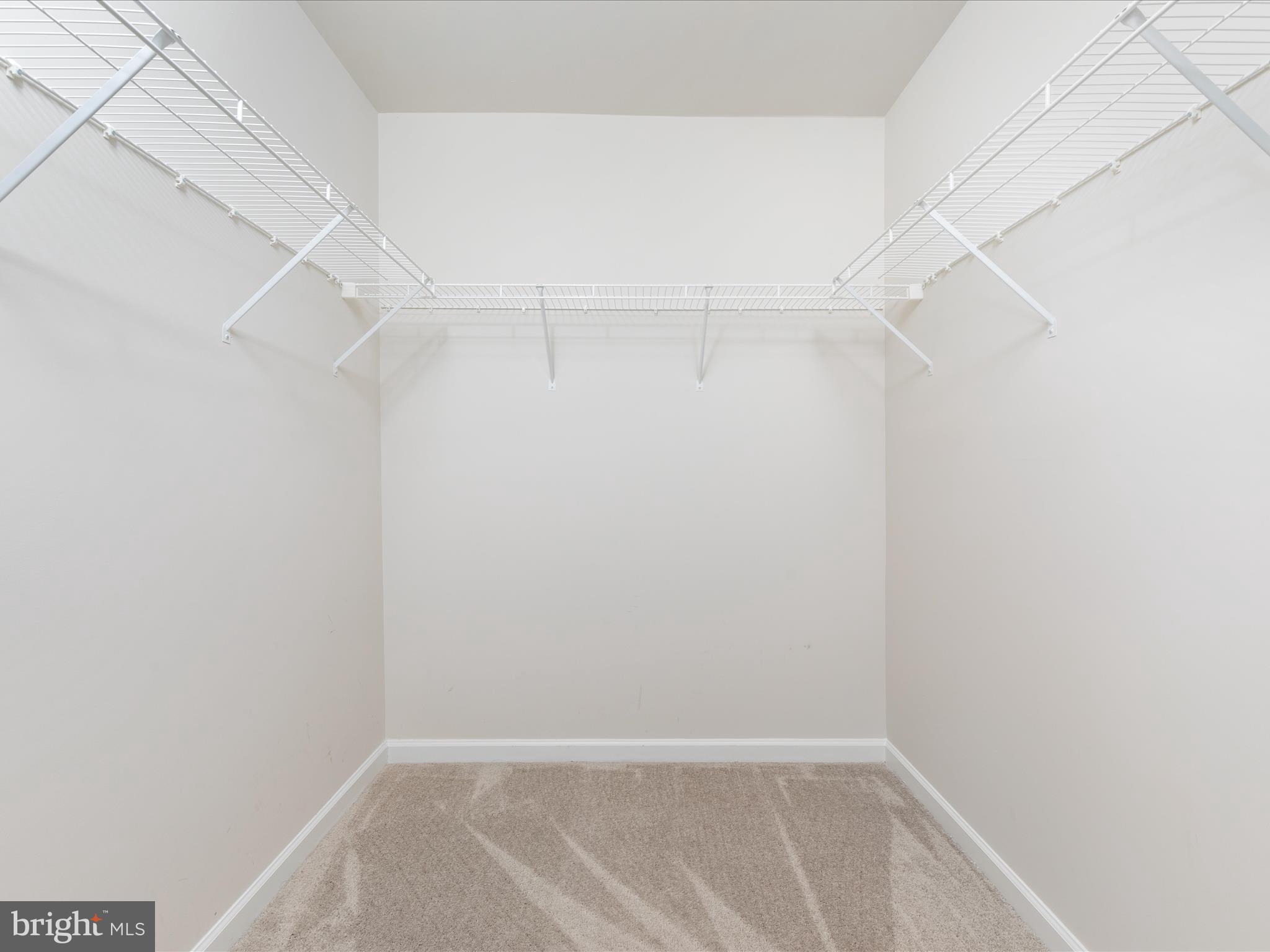 SOUTH BROOK - Residential