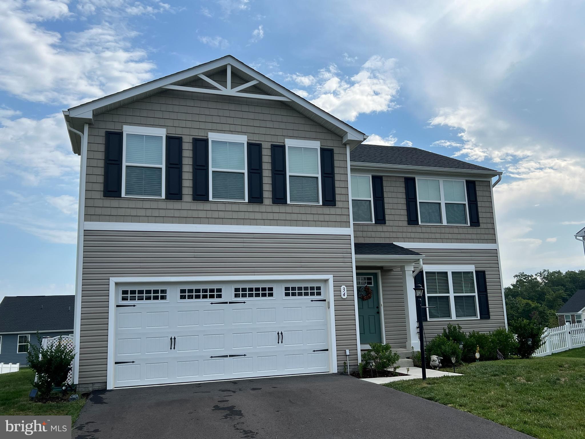 SOUTH BROOK - Residential