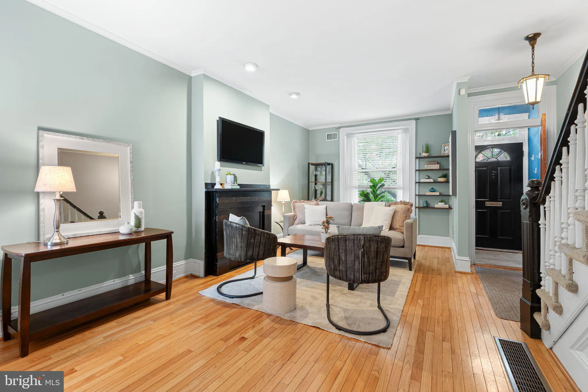 Philadelphia, Pennsylvania 19130, United States, 3 Bedrooms Bedrooms, ,2 BathroomsBathrooms,Residential,Active,133996