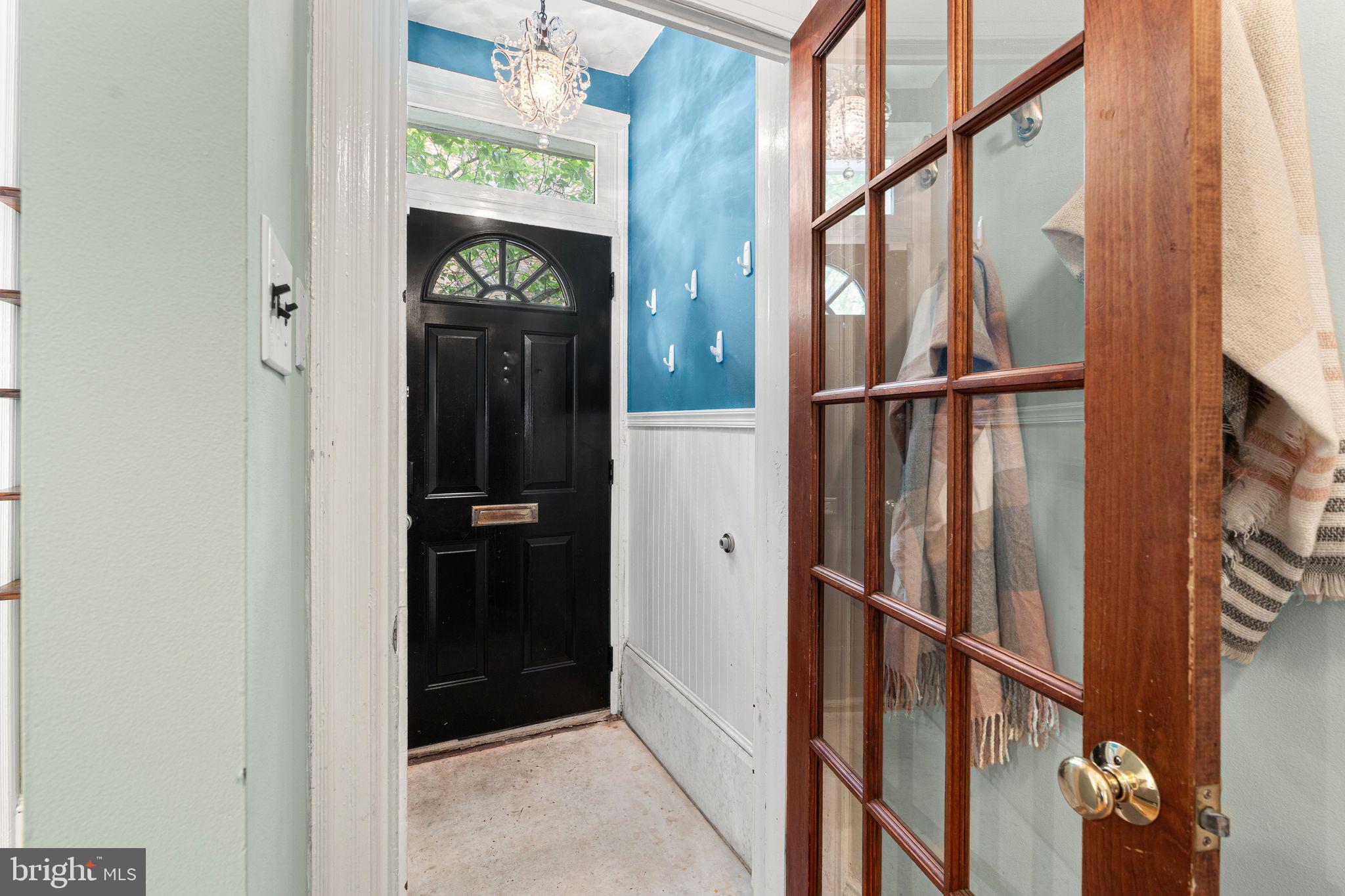 FAIRMOUNT - Residential