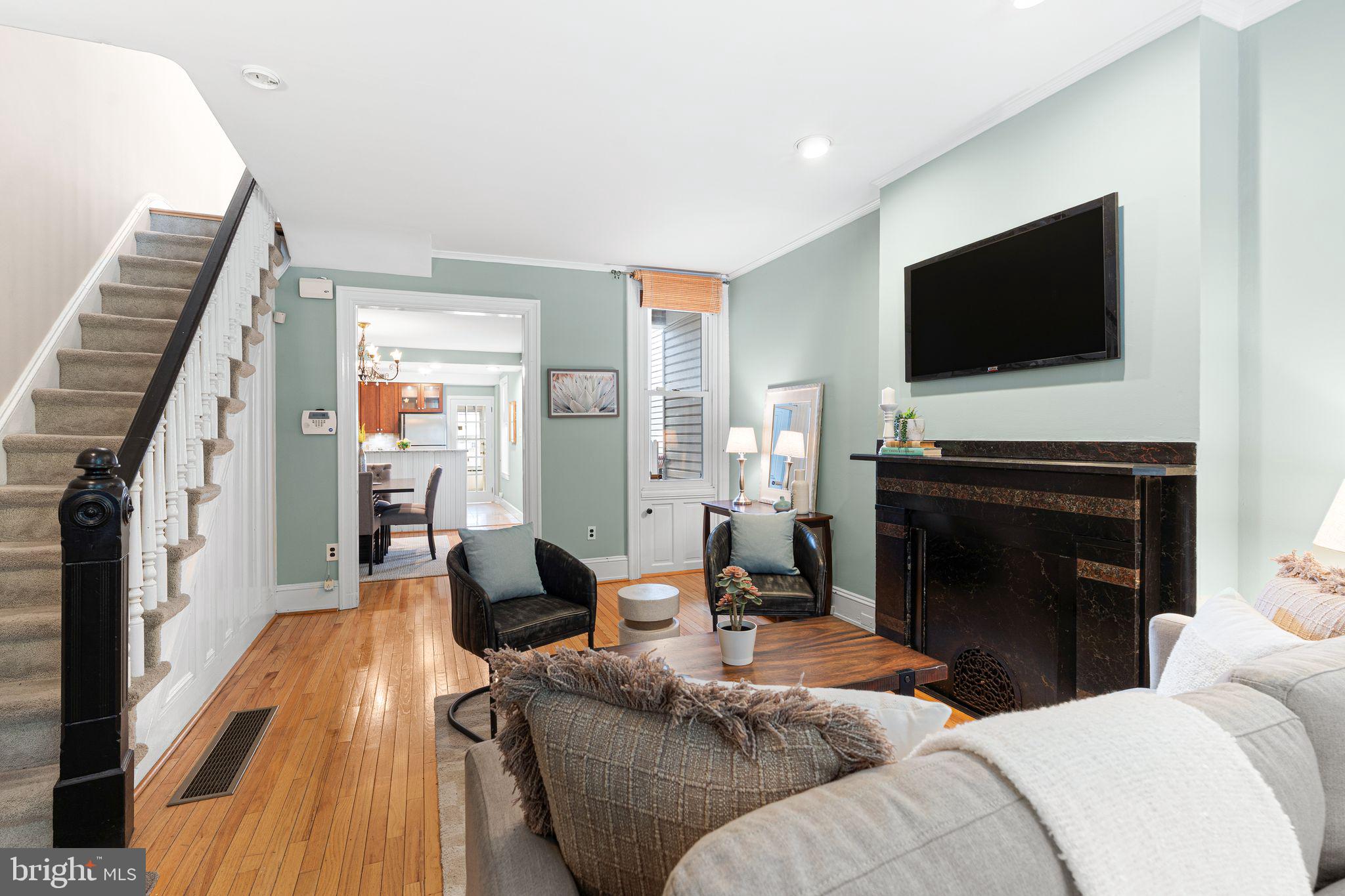 FAIRMOUNT - Residential