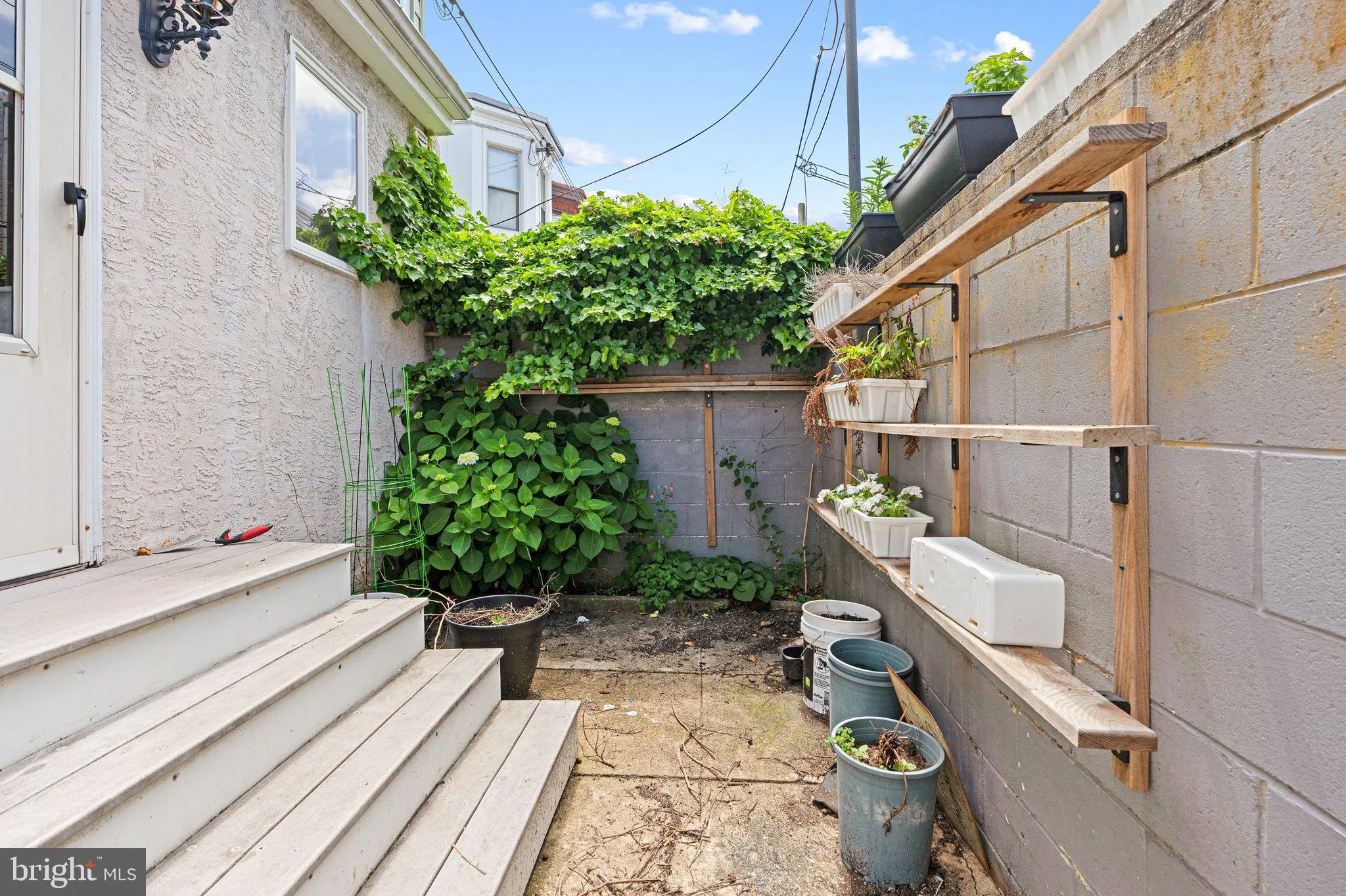 Philadelphia, Pennsylvania 19130, United States, 3 Bedrooms Bedrooms, ,2 BathroomsBathrooms,Residential,Active,133996