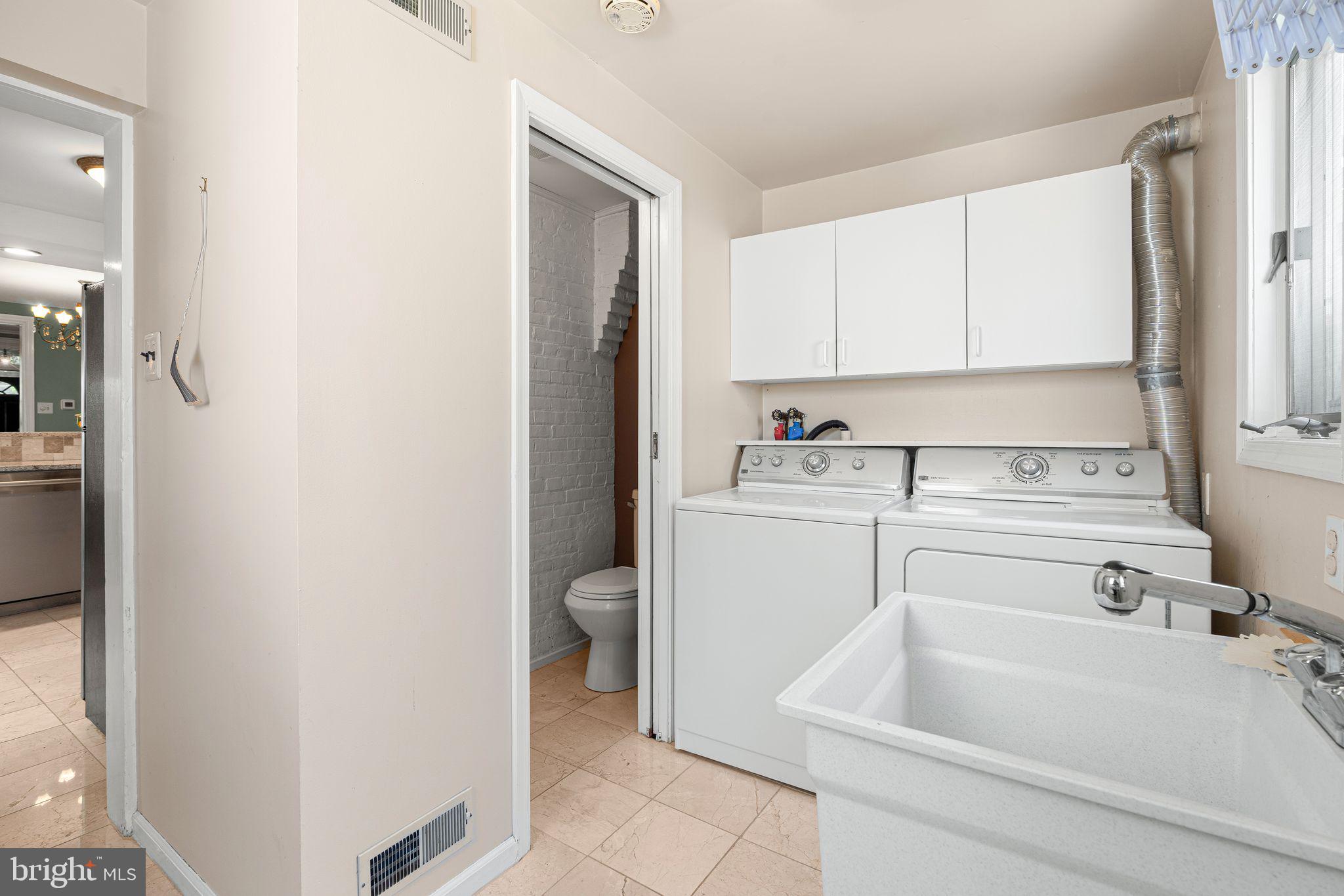 FAIRMOUNT - Residential