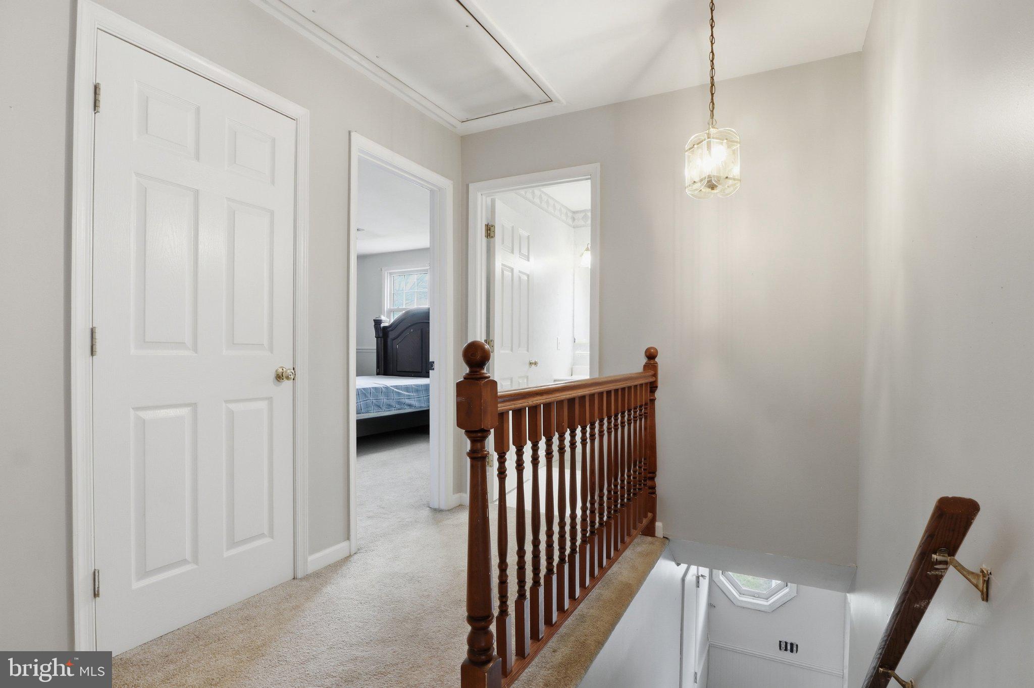 CHAMBERS HILL - Residential