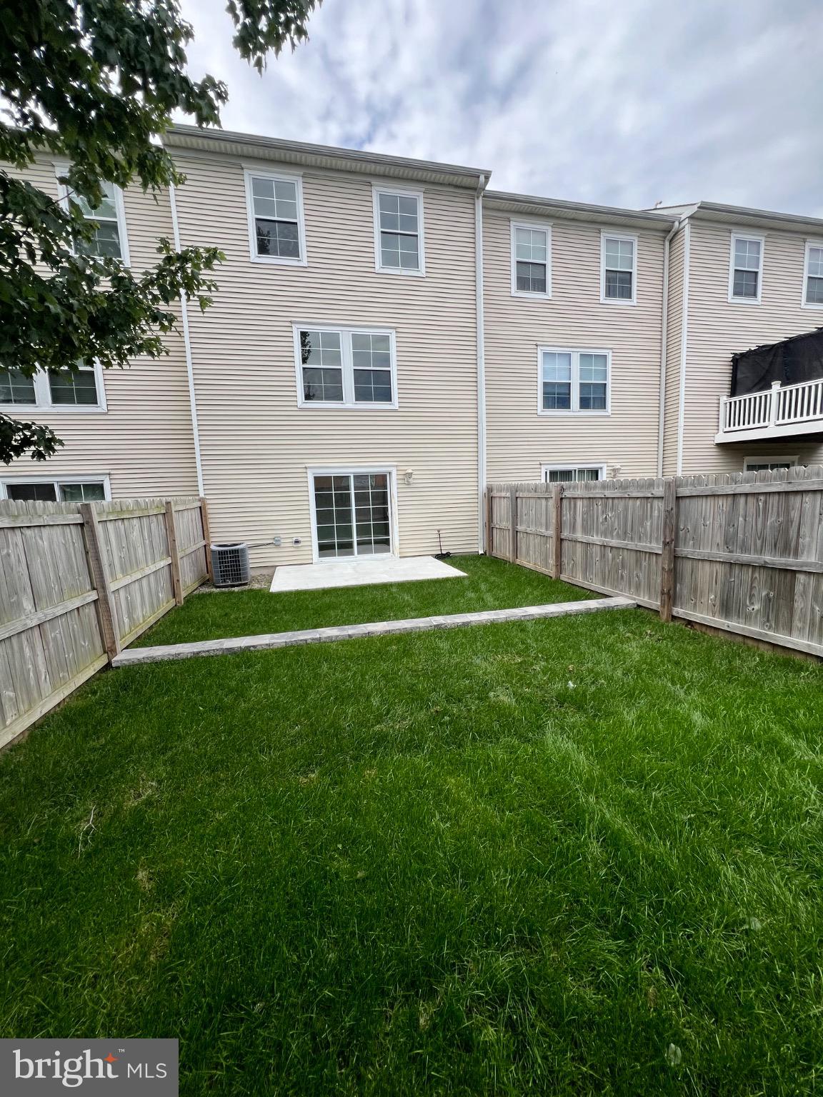 105 CITYVIEW AVENUE