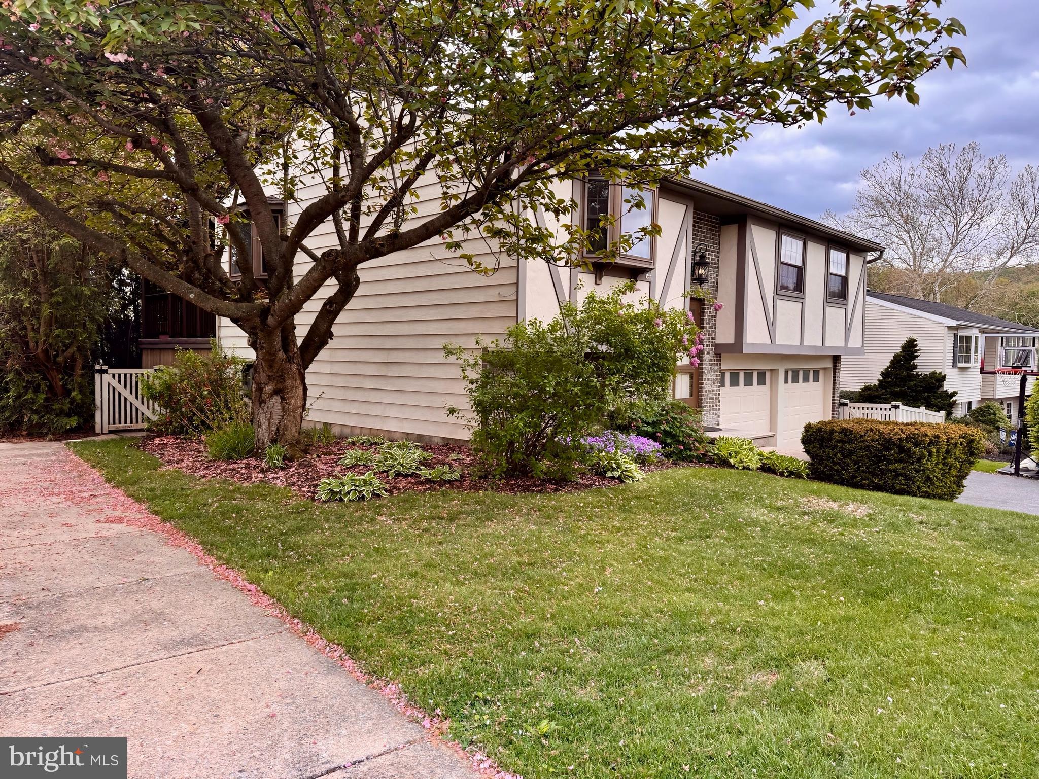 3614 ORCHARD COURT