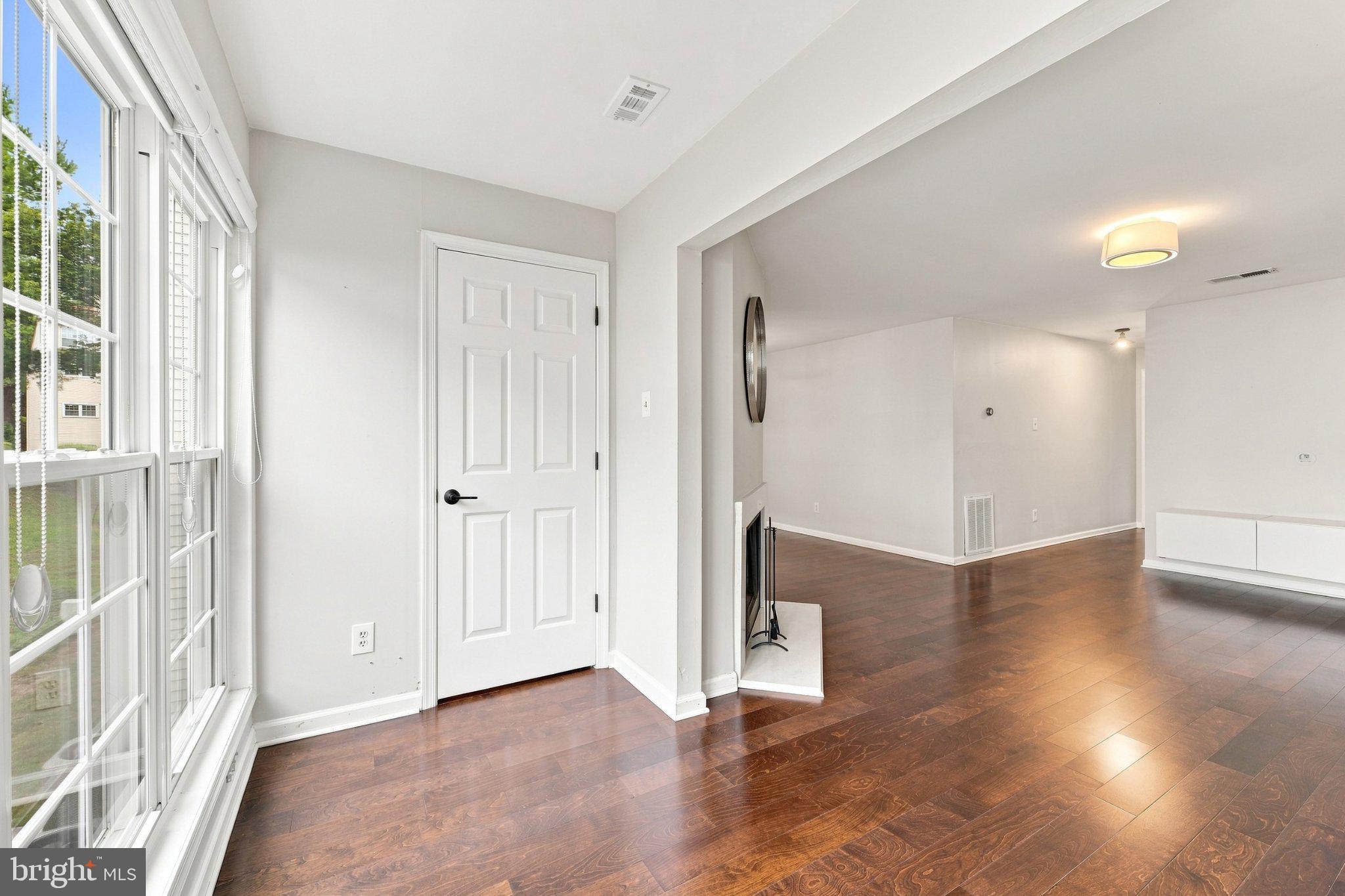 12114 GREEN LEAF COURT 202