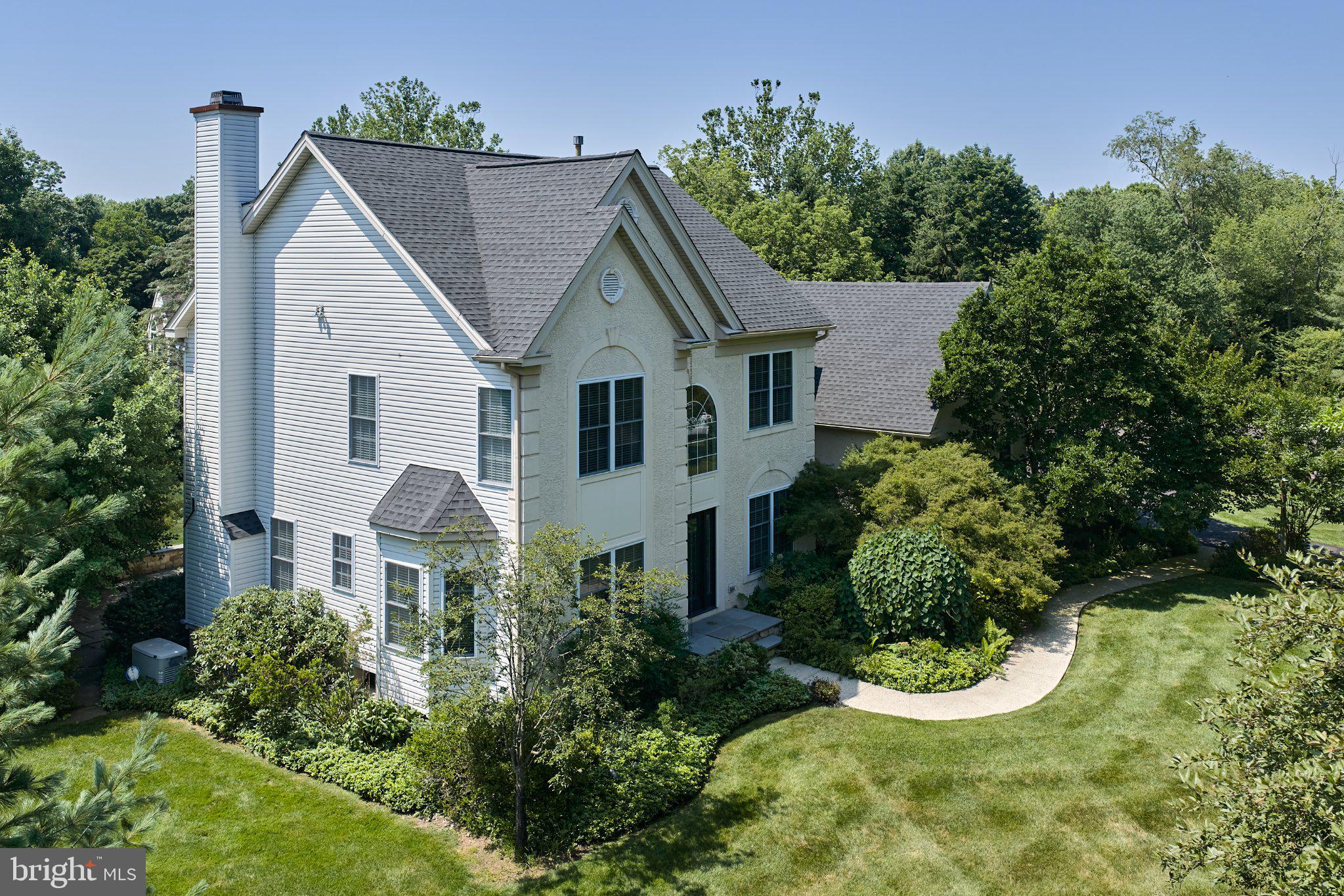 102 PARKSIDE DRIVE
