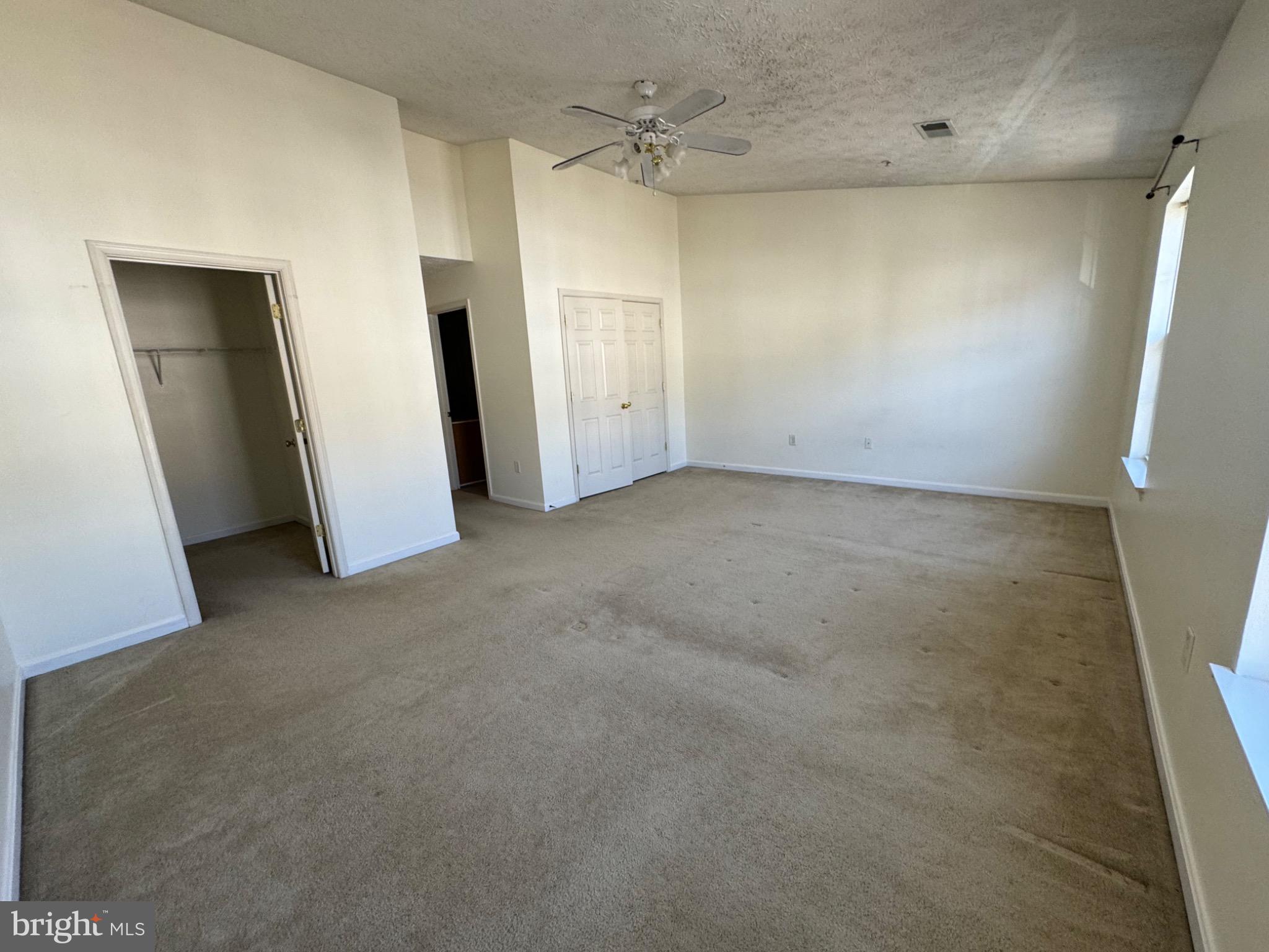 ASBURY WOODS - Residential Lease