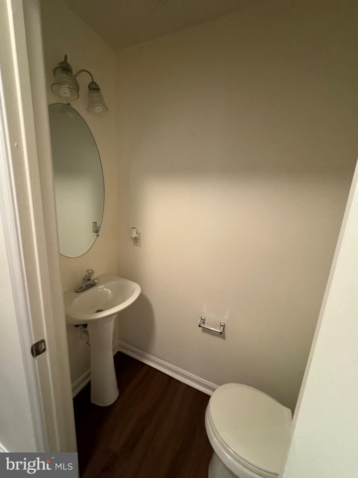 ASBURY WOODS - Residential Lease