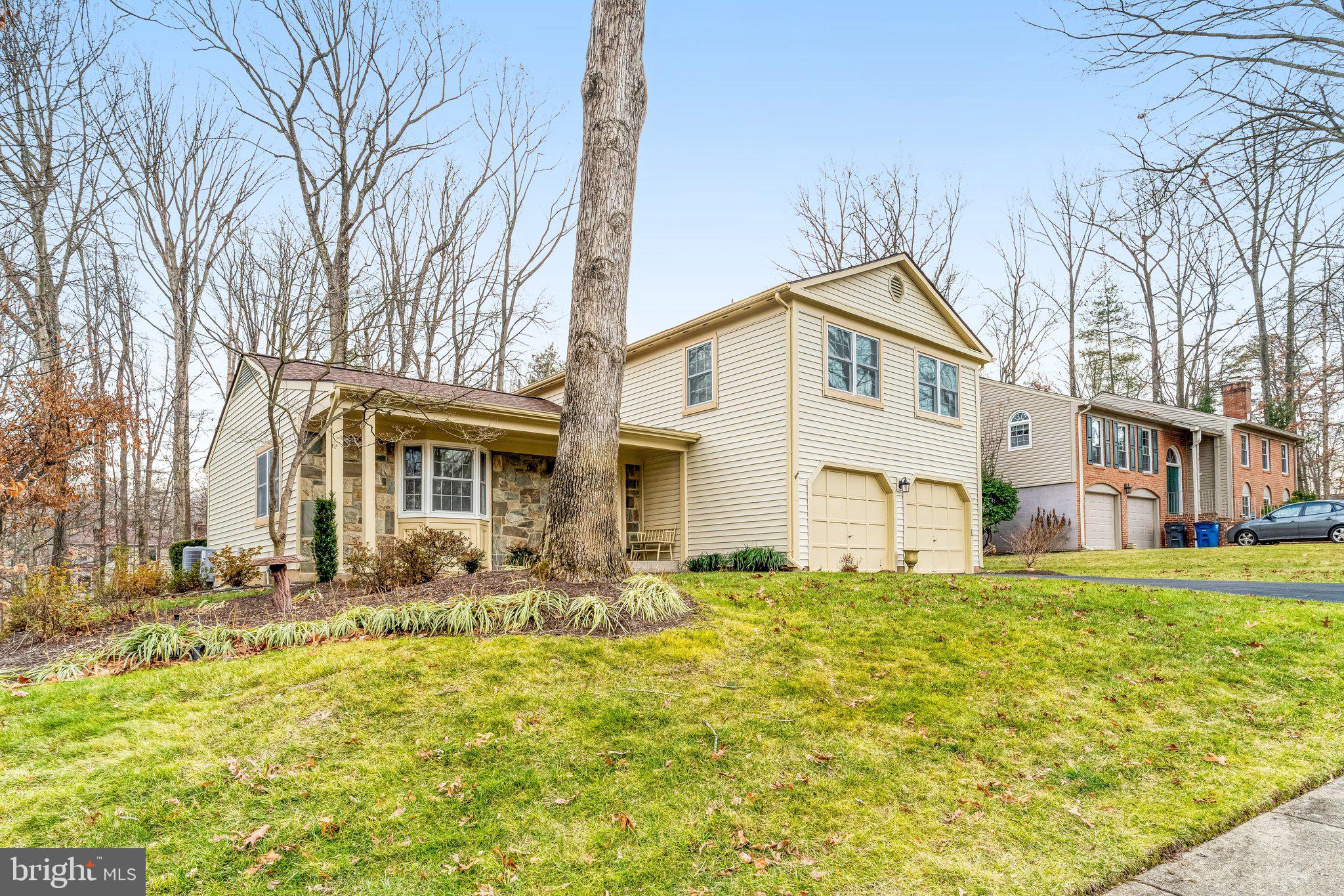 LAKEWOOD HILLS - Residential