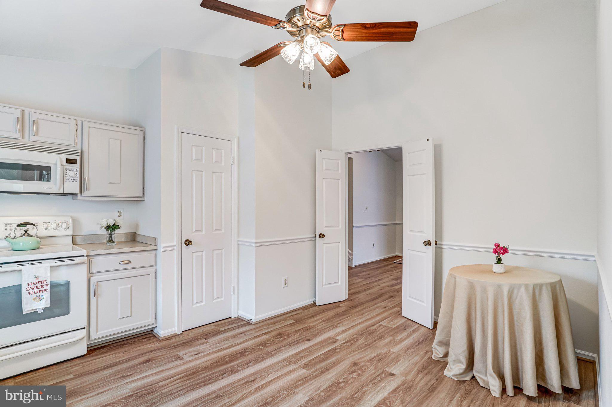 LAKEWOOD HILLS - Residential