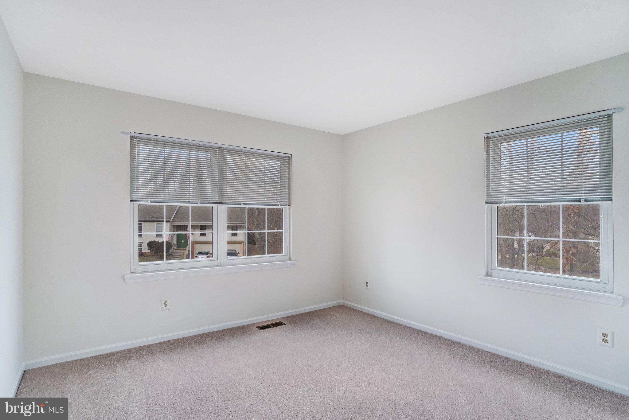 LAKEWOOD HILLS - Residential