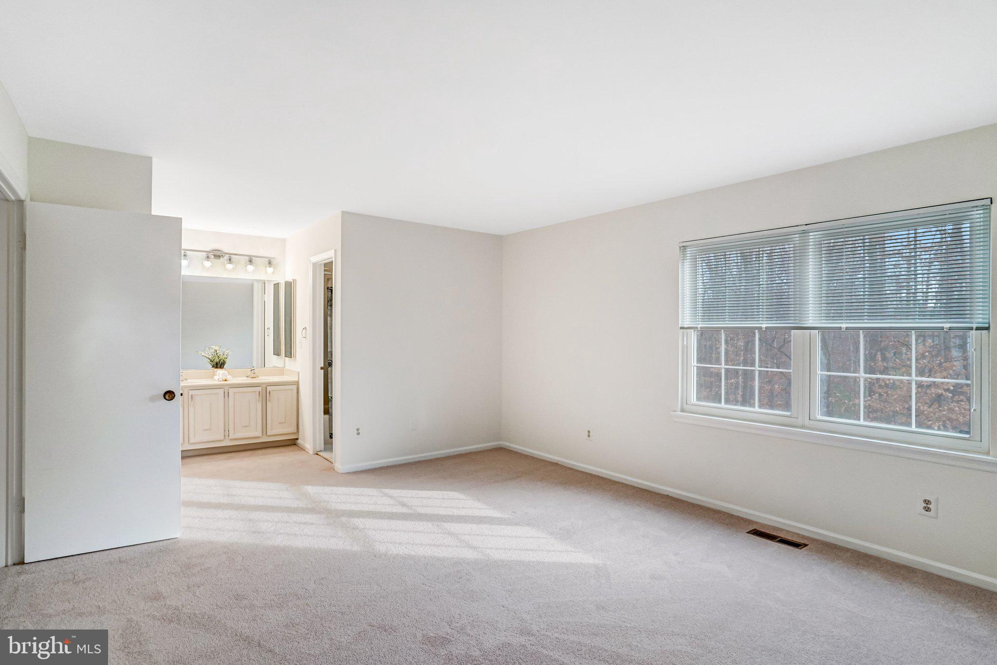 LAKEWOOD HILLS - Residential