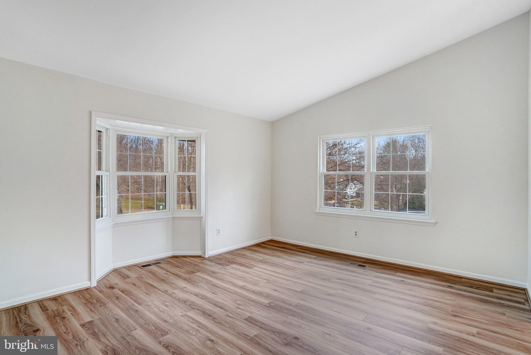 LAKEWOOD HILLS - Residential