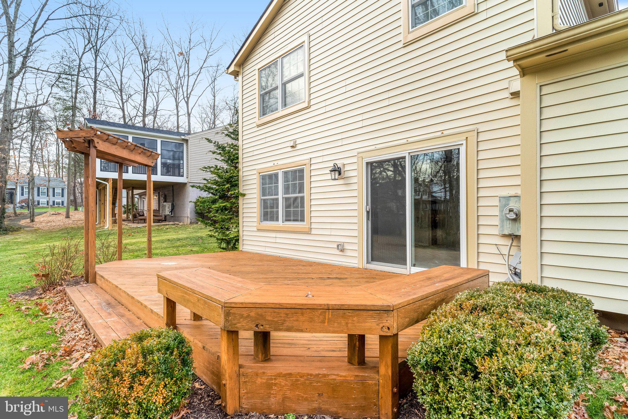 LAKEWOOD HILLS - Residential