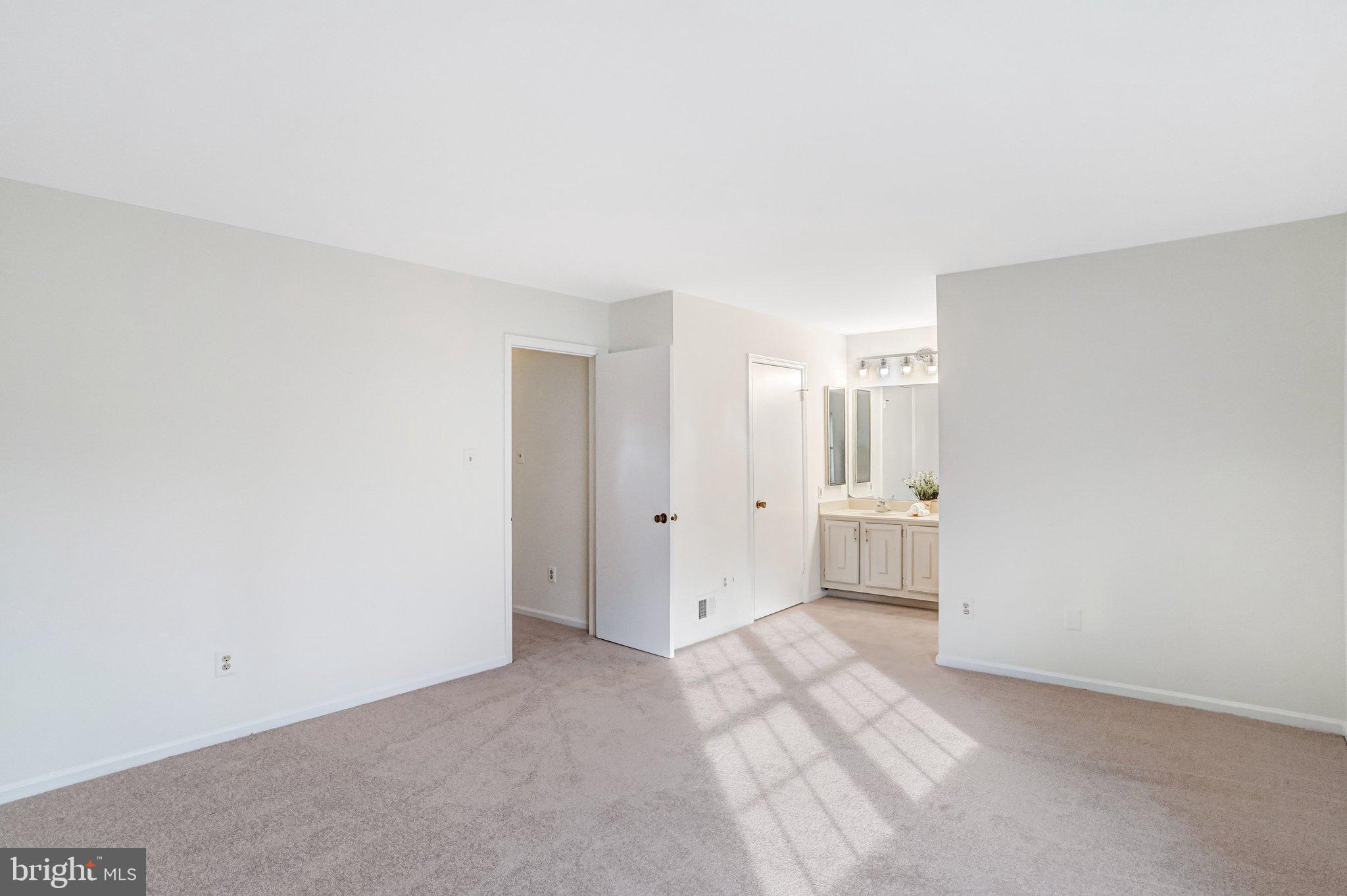 LAKEWOOD HILLS - Residential