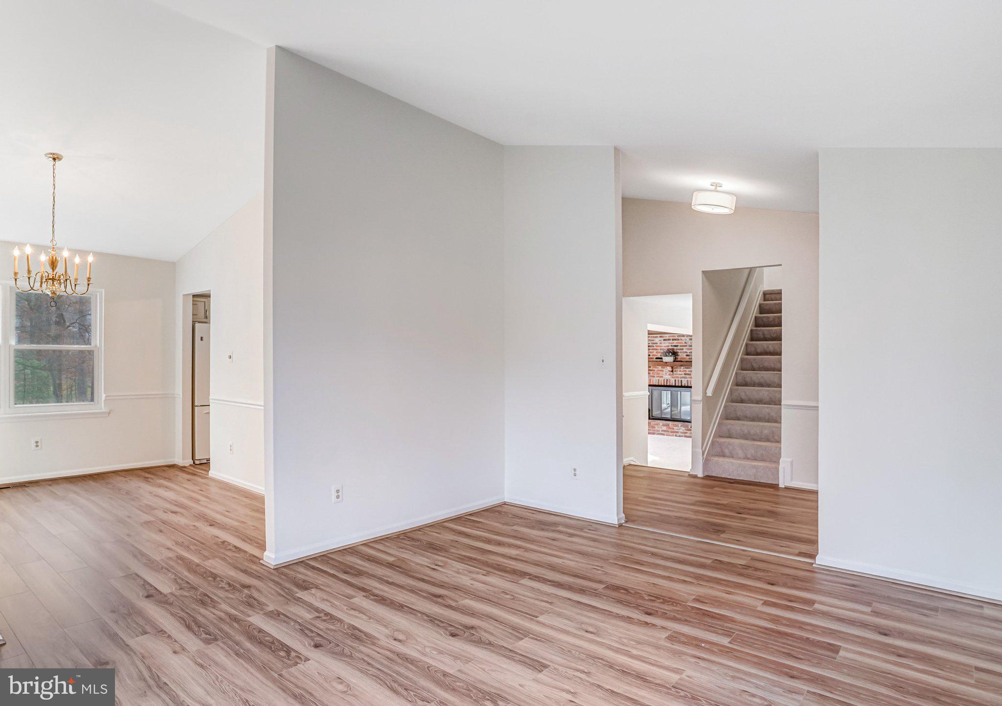 LAKEWOOD HILLS - Residential