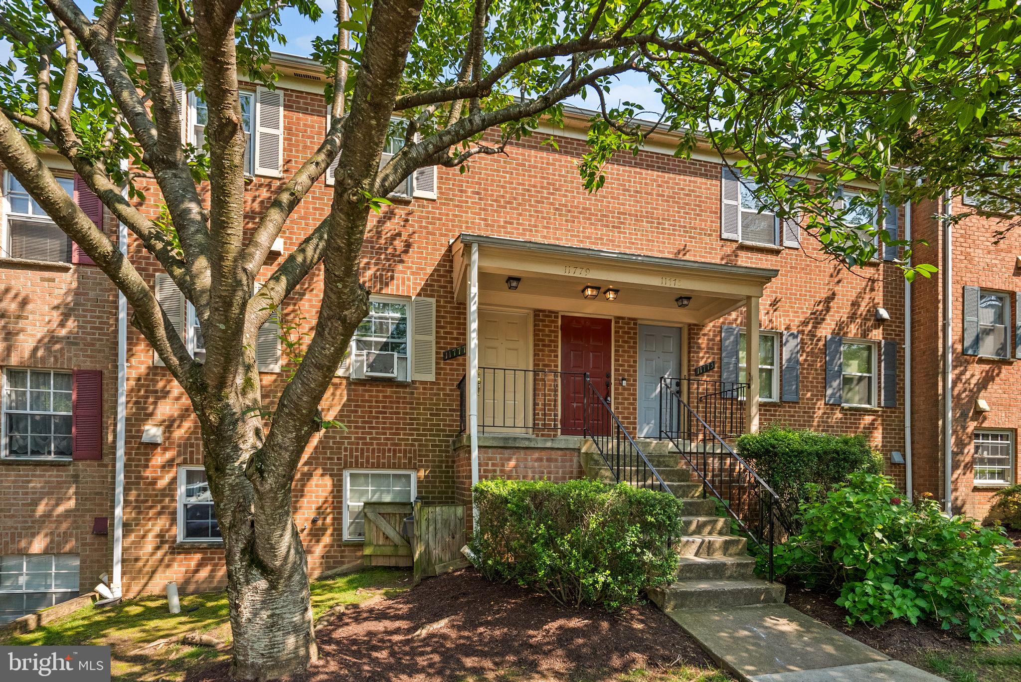 11775 CARRIAGE HOUSE DRIVE