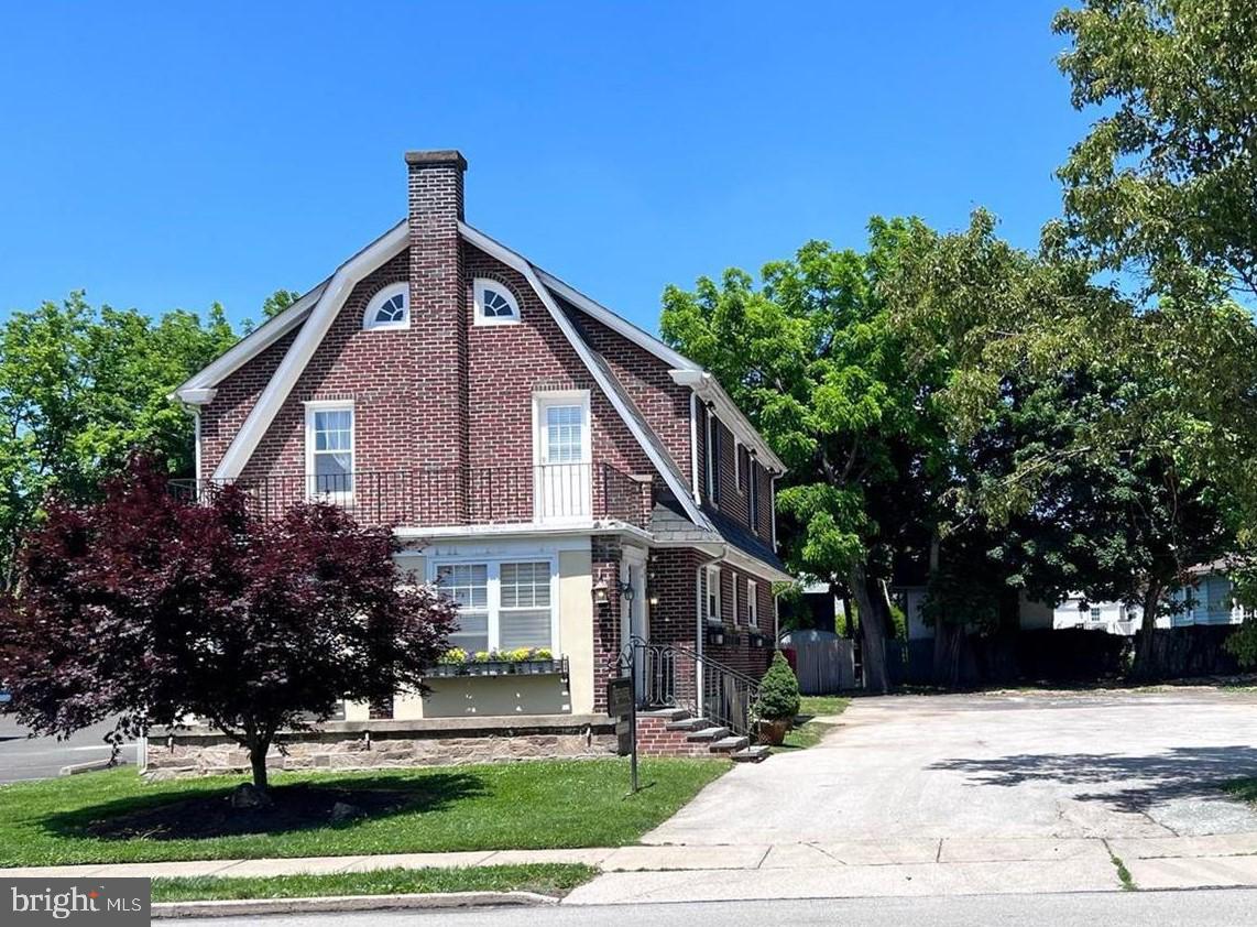 ERDENHEIM - Residential Lease