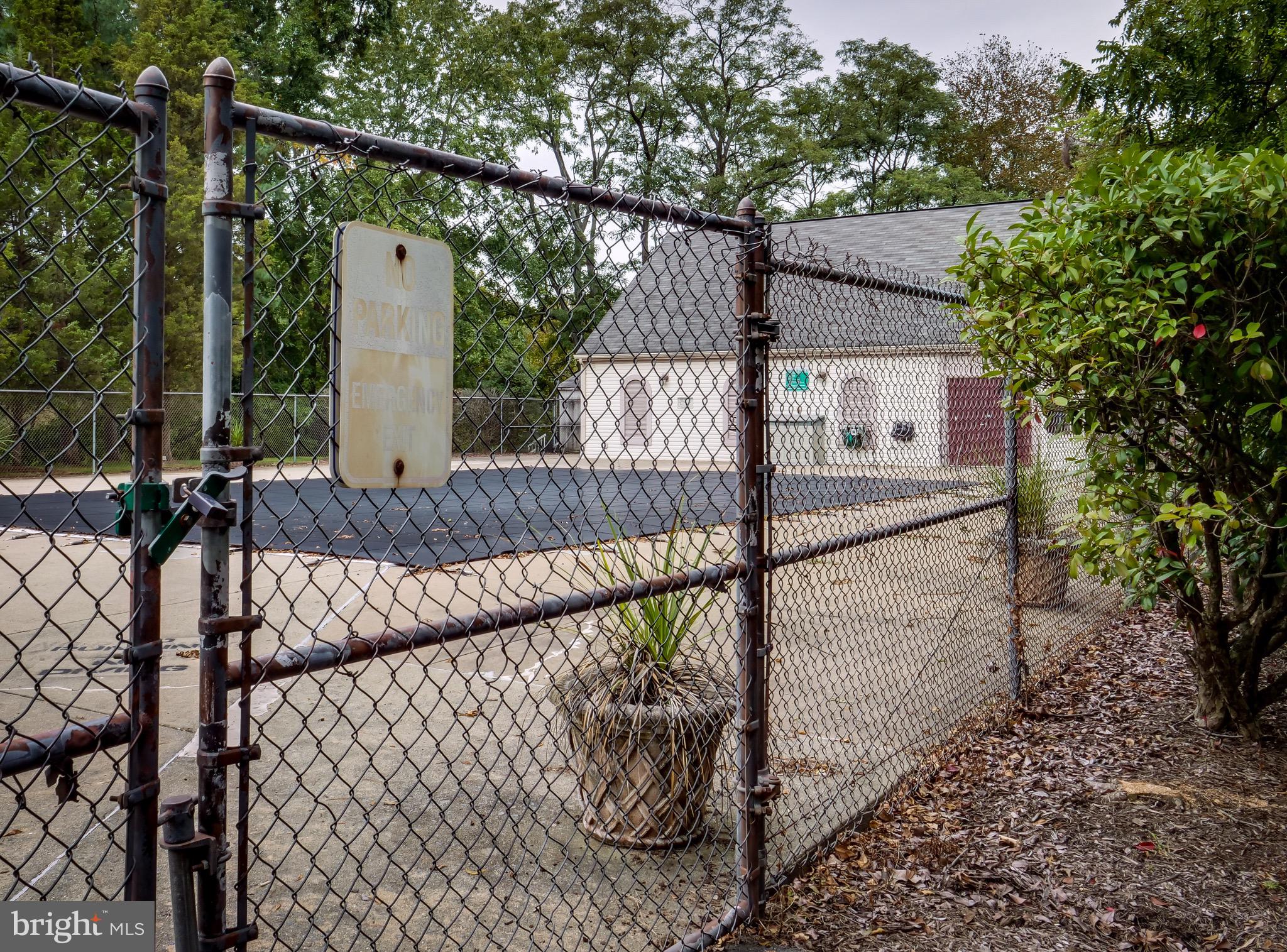 PONDS AT CLIFTON - Residential