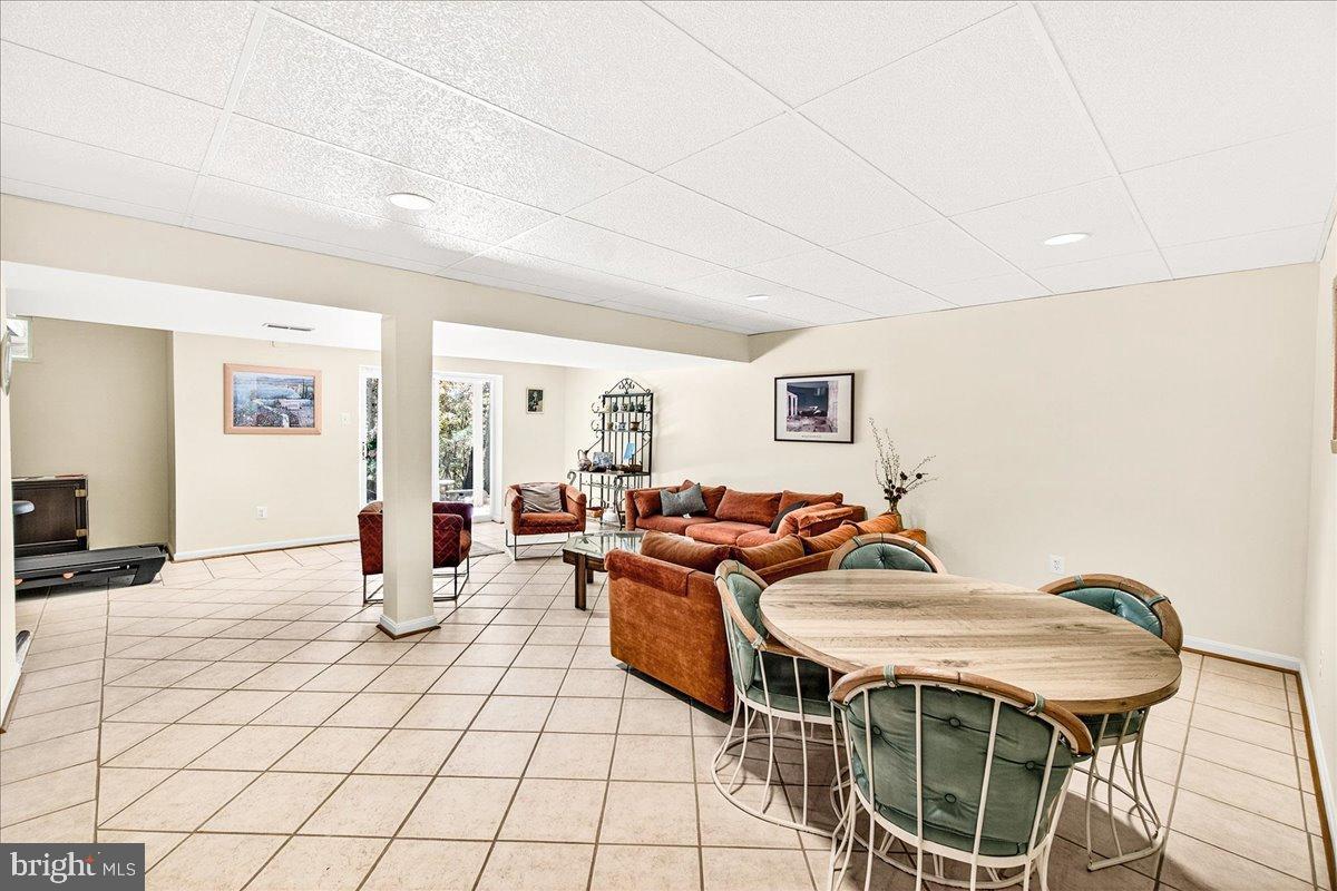 FLAG MARSH HEIGHTS - Residential