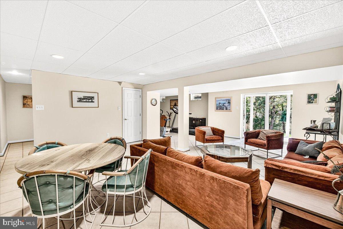 FLAG MARSH HEIGHTS - Residential