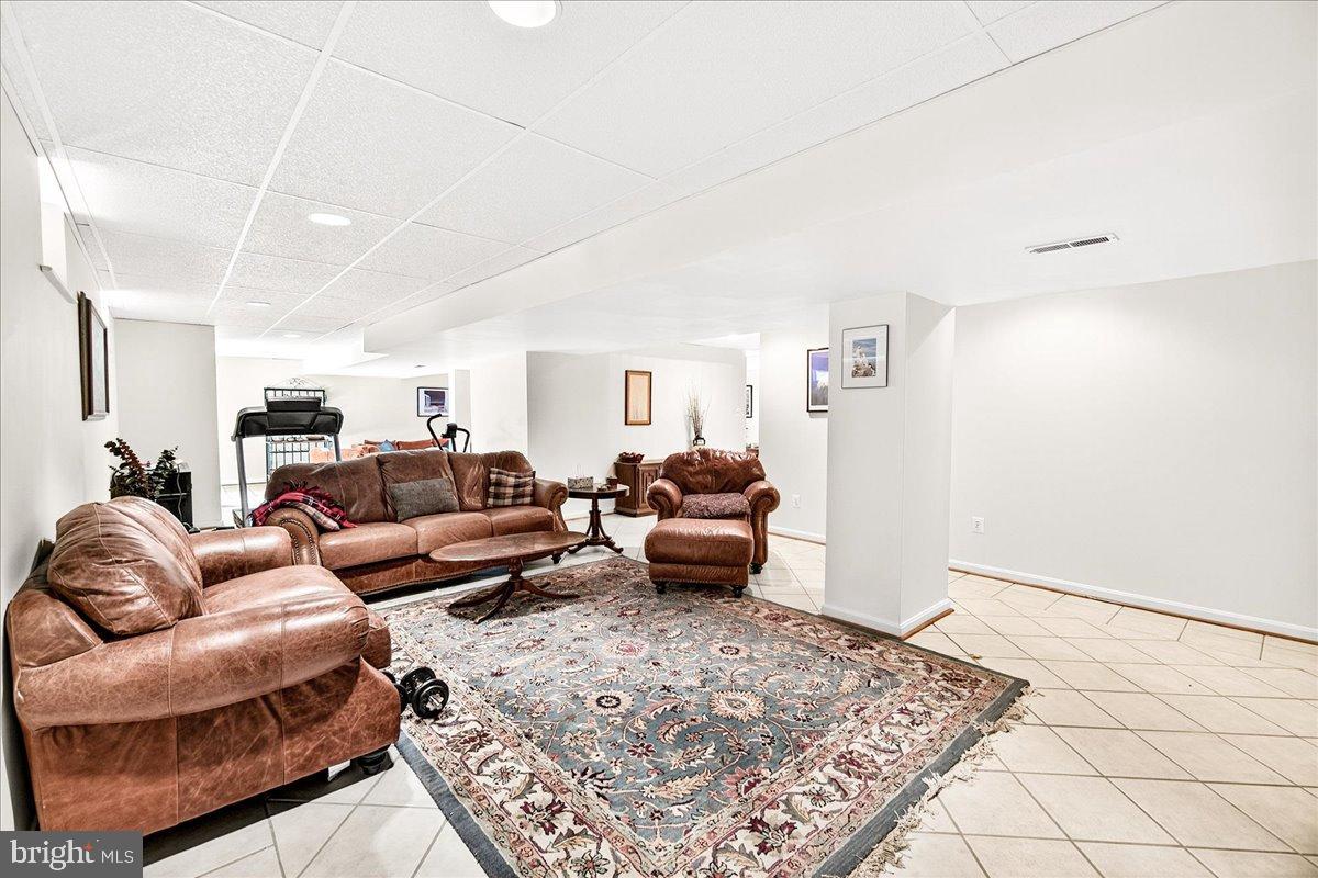 FLAG MARSH HEIGHTS - Residential