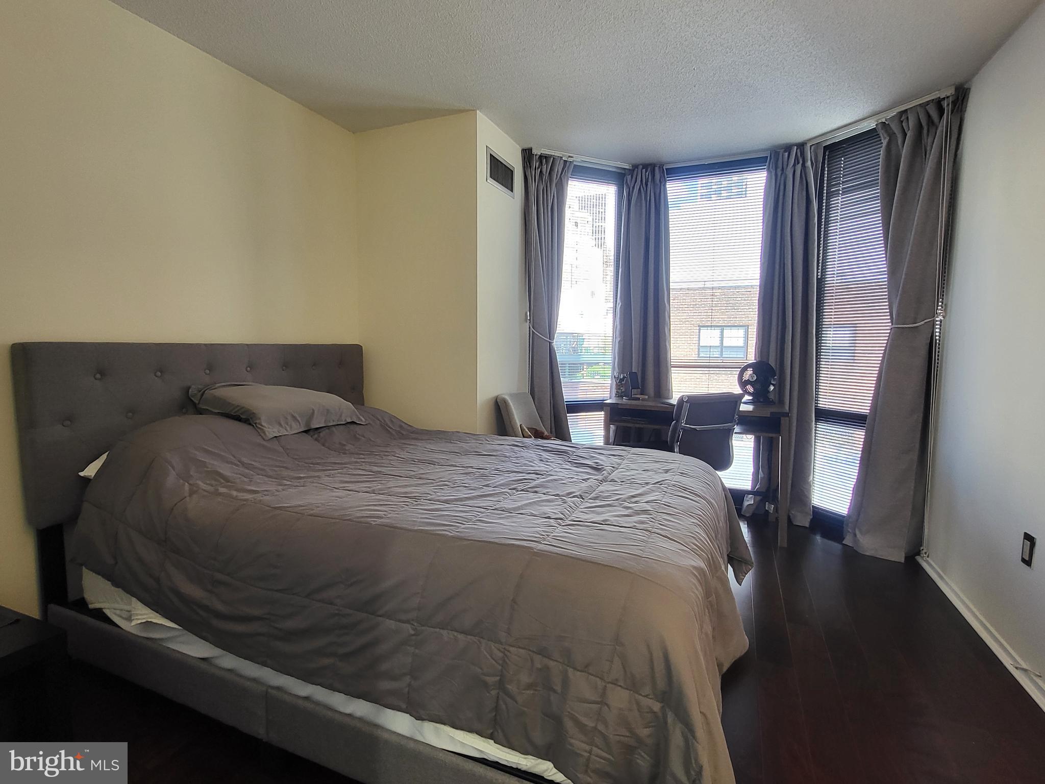 RITTENHOUSE SQUARE - Residential Lease