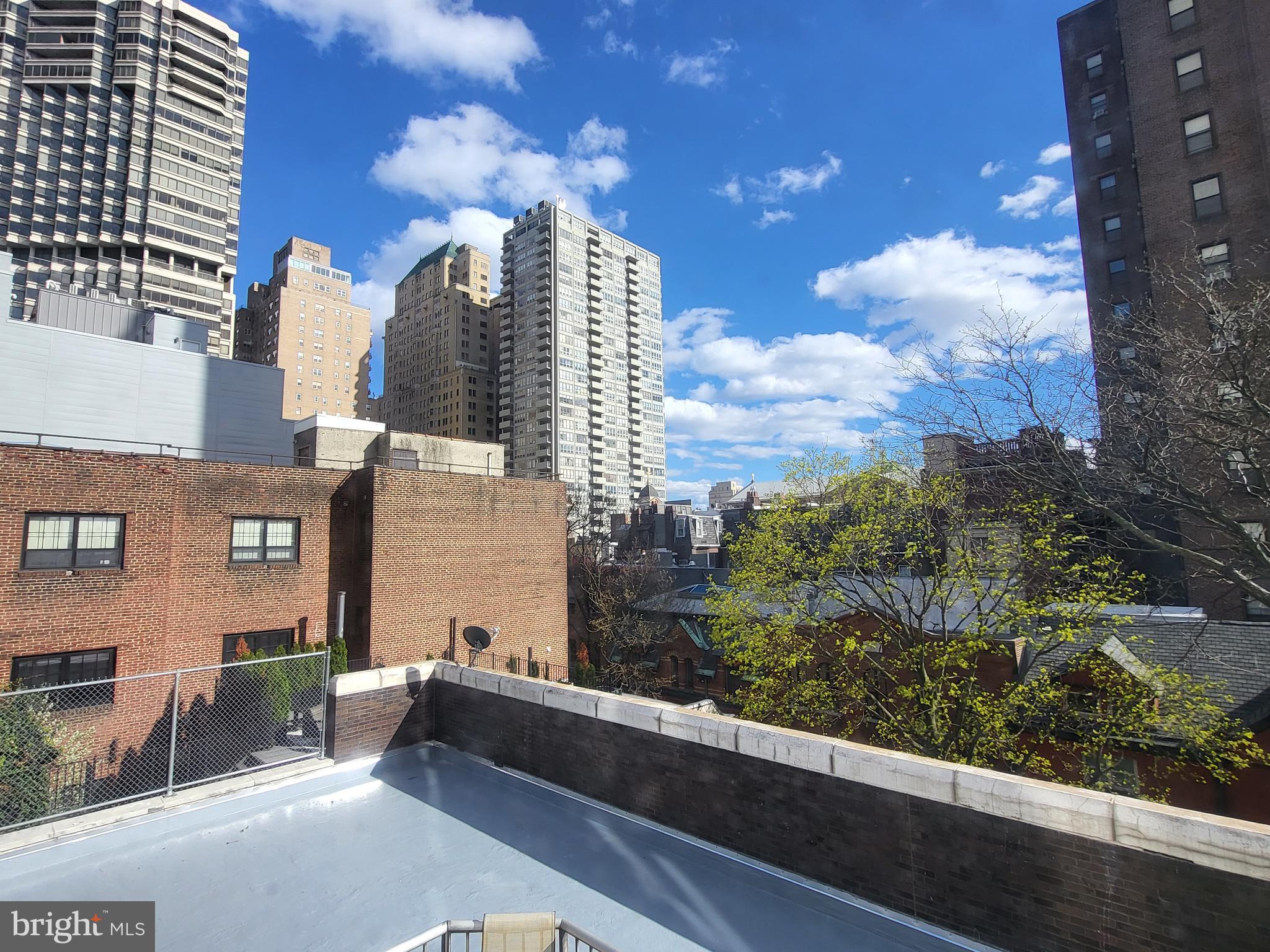 RITTENHOUSE SQUARE - Residential Lease