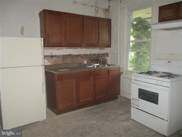 HARWOOD - Residential