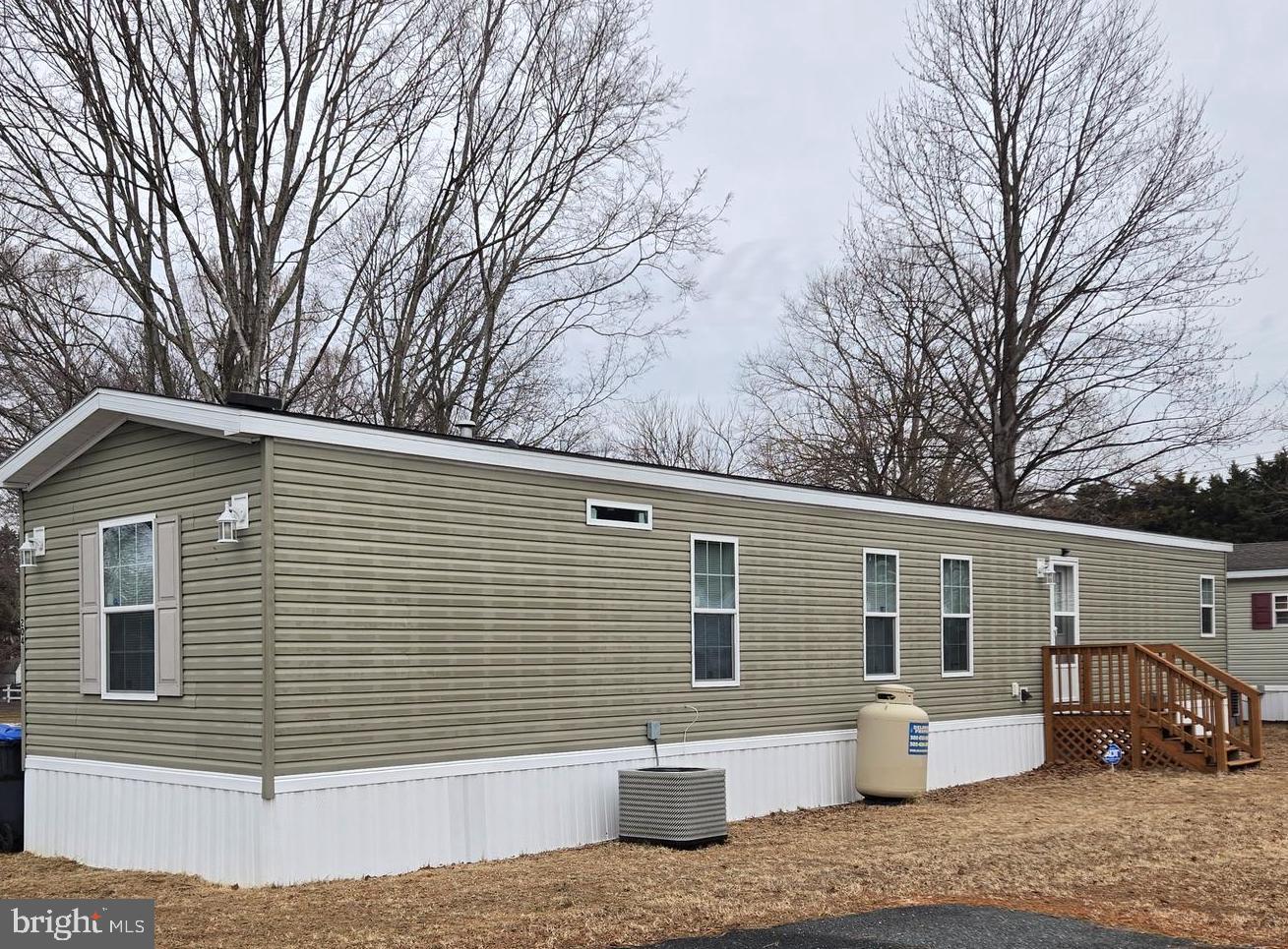 204 KESTREL COURT 204