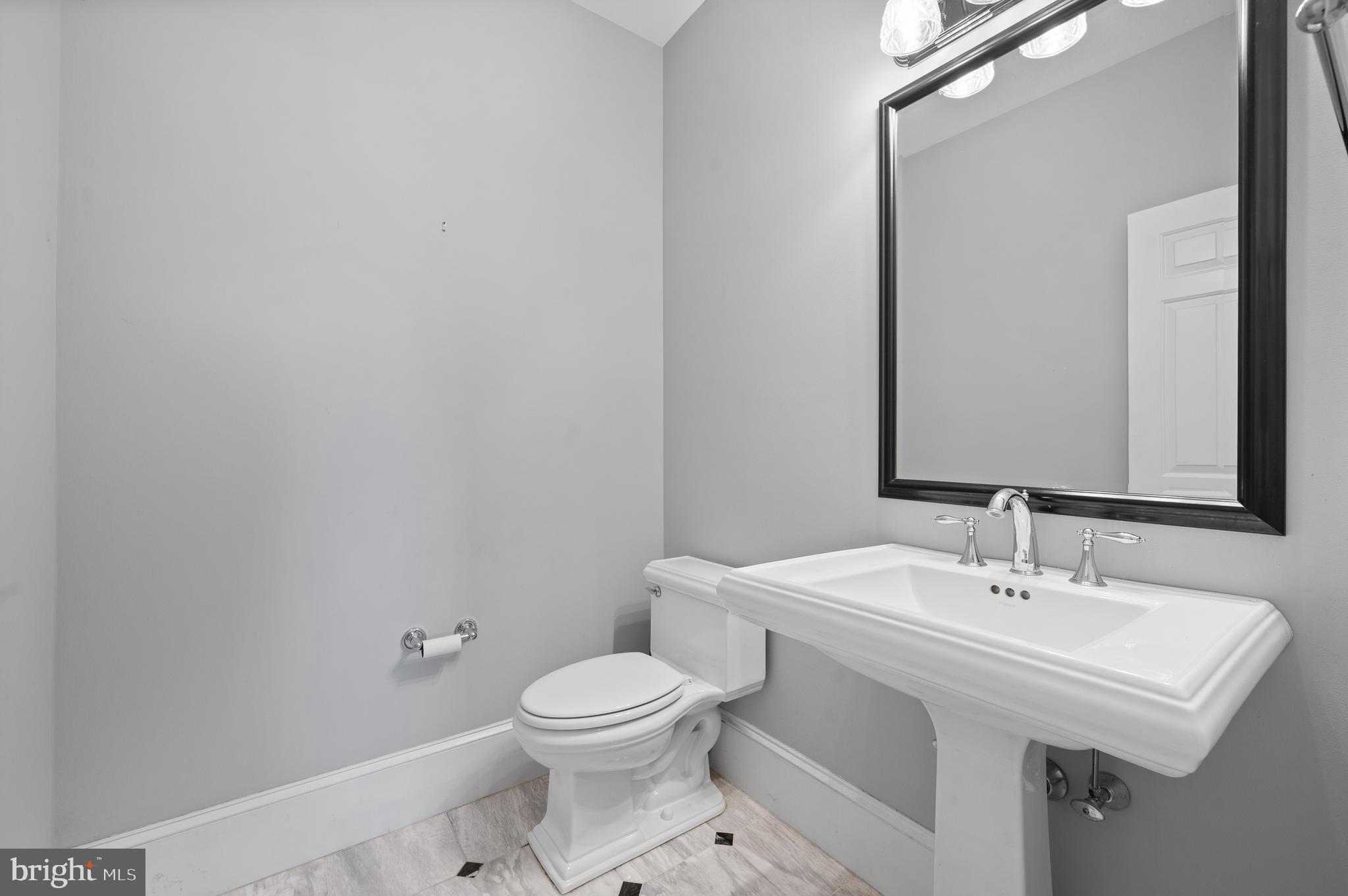 APPLEBROOK - Residential