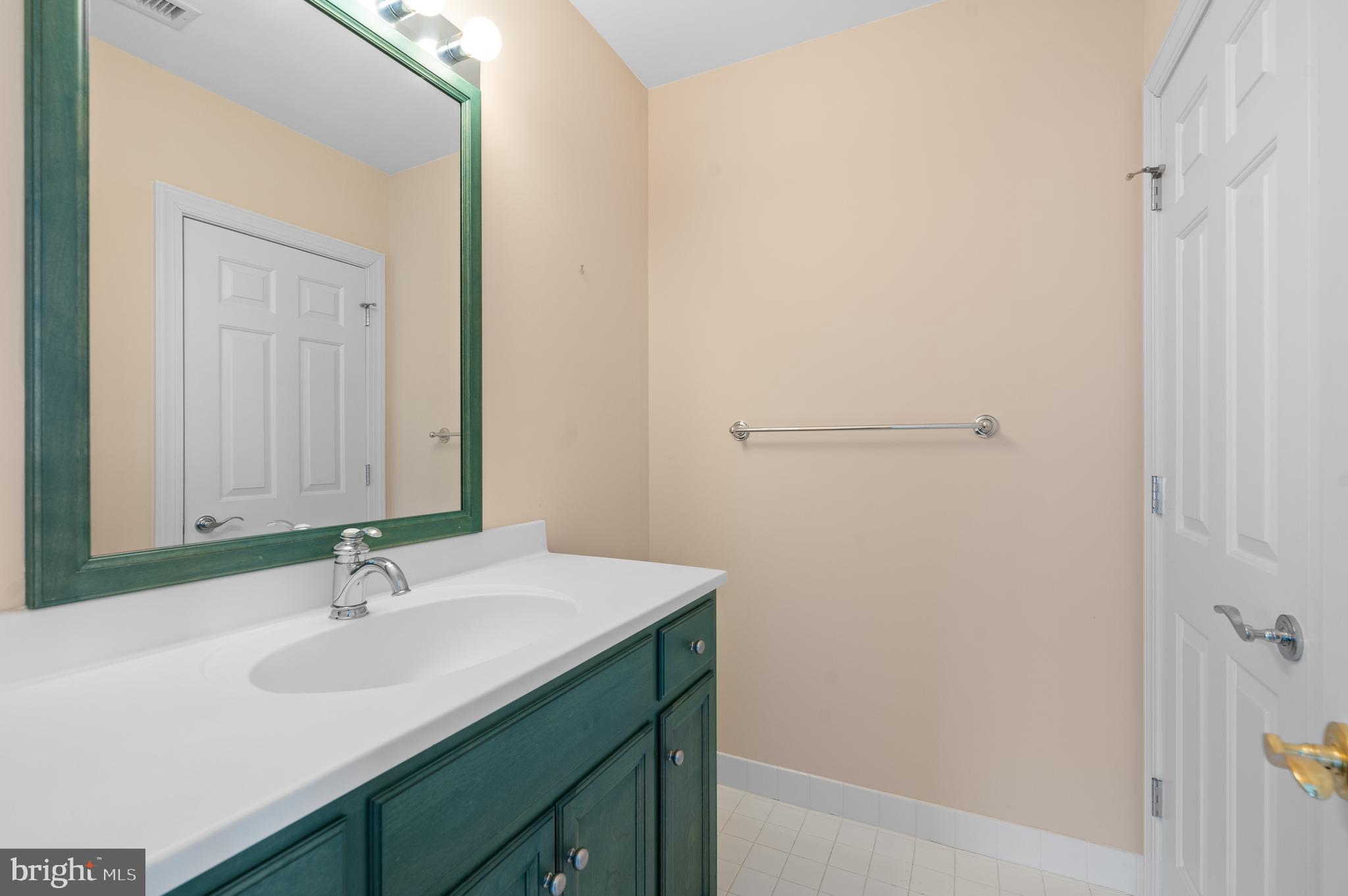 APPLEBROOK - Residential