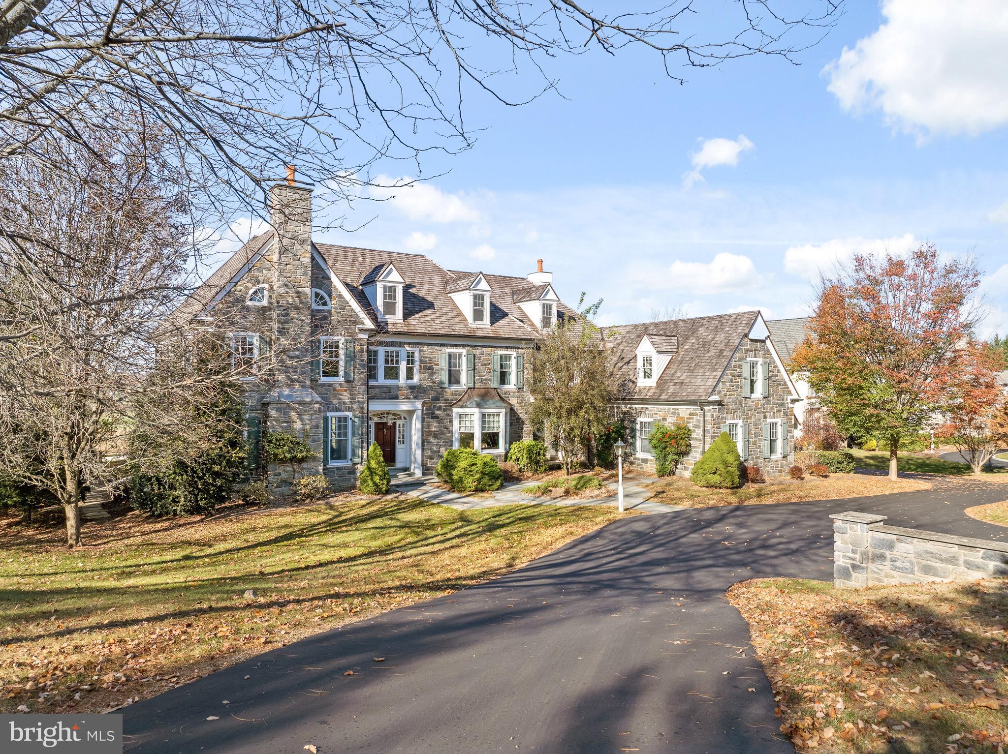 APPLEBROOK - Residential