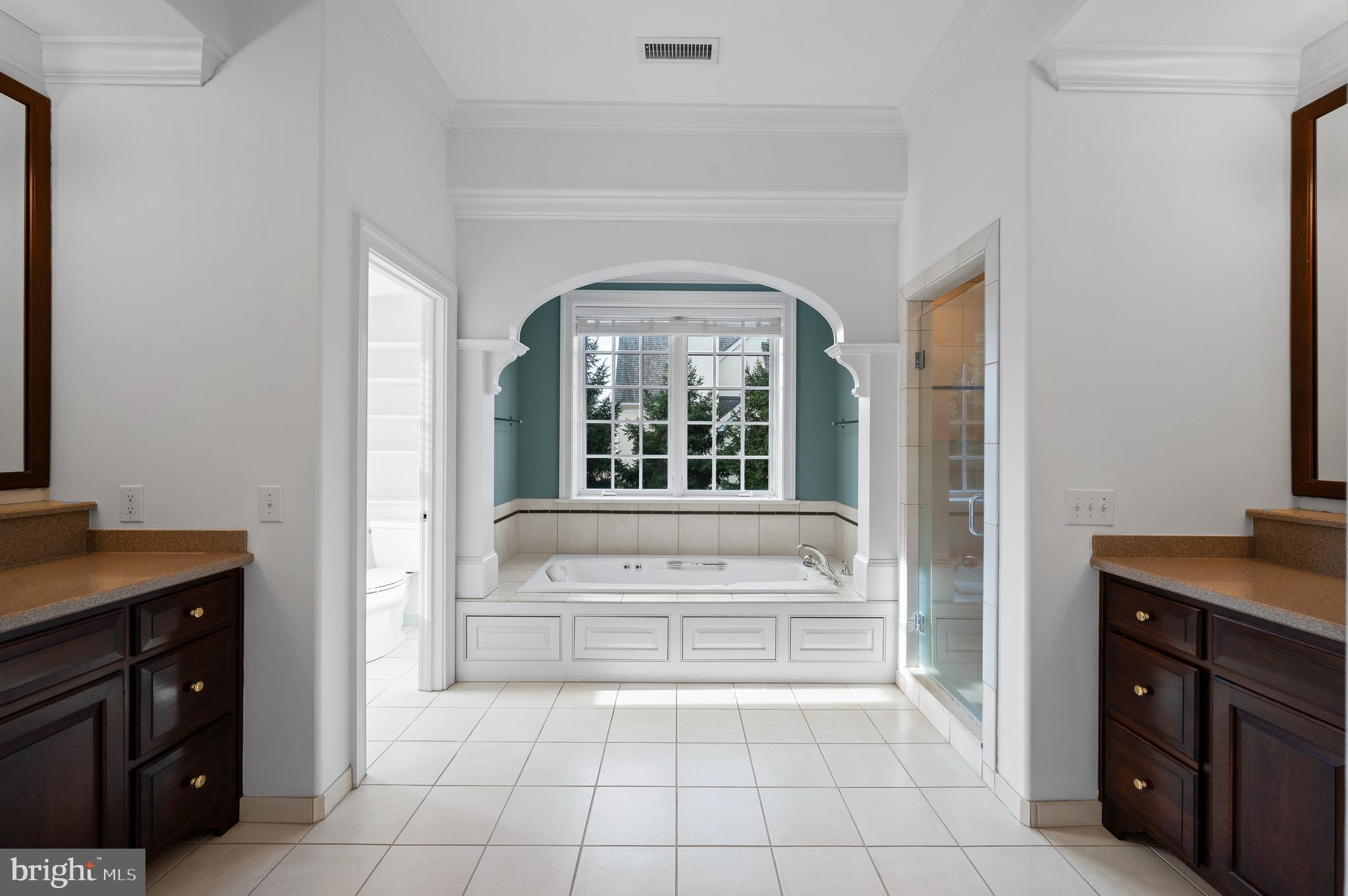 APPLEBROOK - Residential