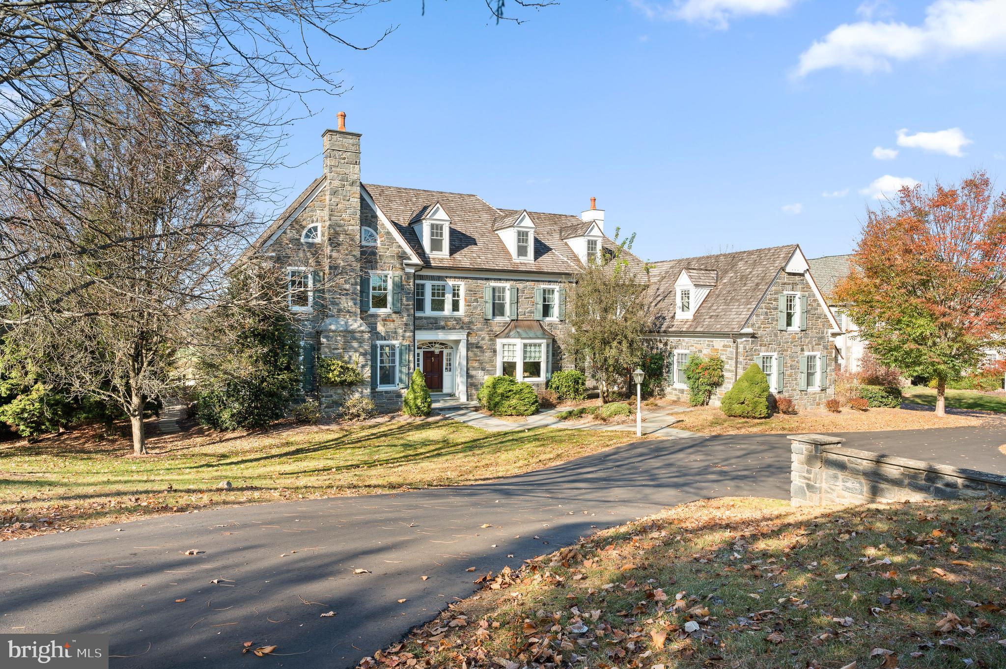 APPLEBROOK - Residential