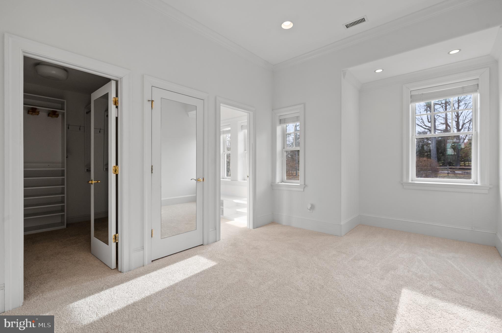 APPLEBROOK - Residential