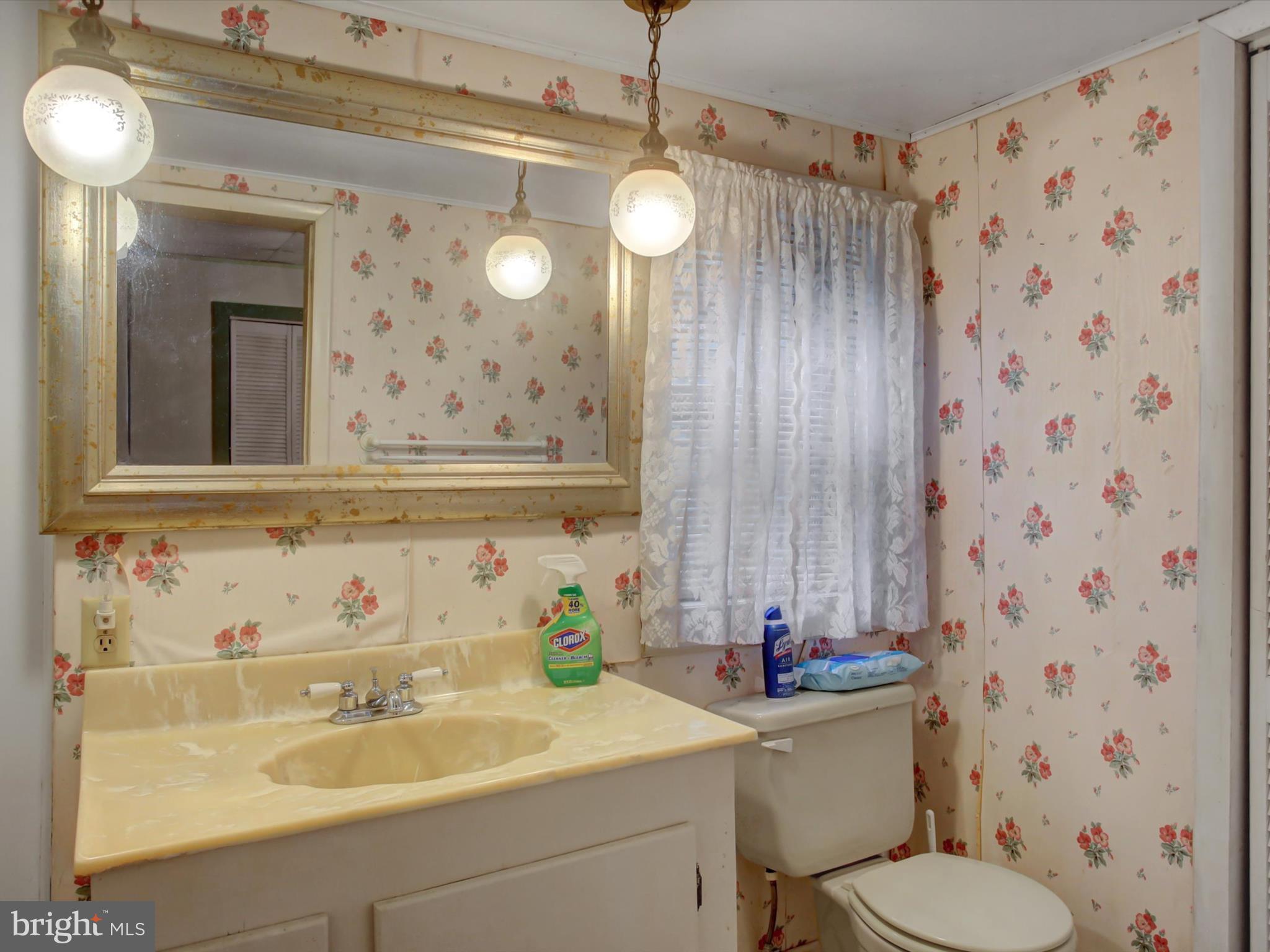 FAYETTEVILLE - Residential