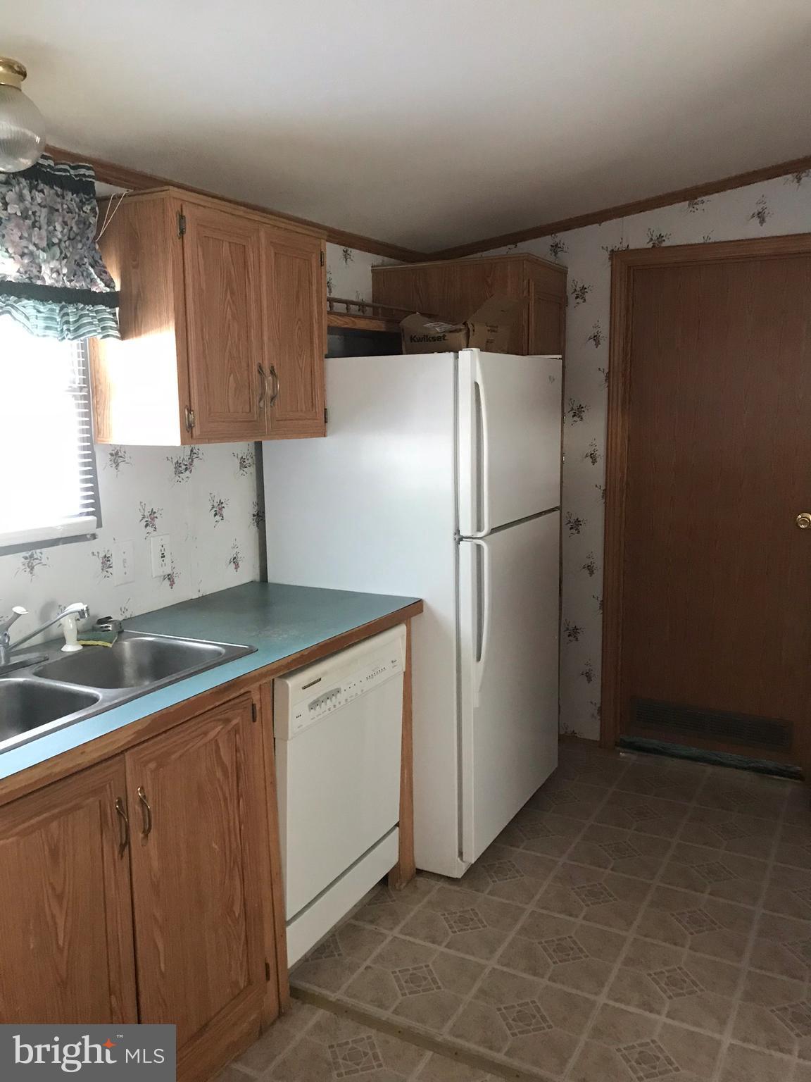 HILLANDALE HOMES - Residential