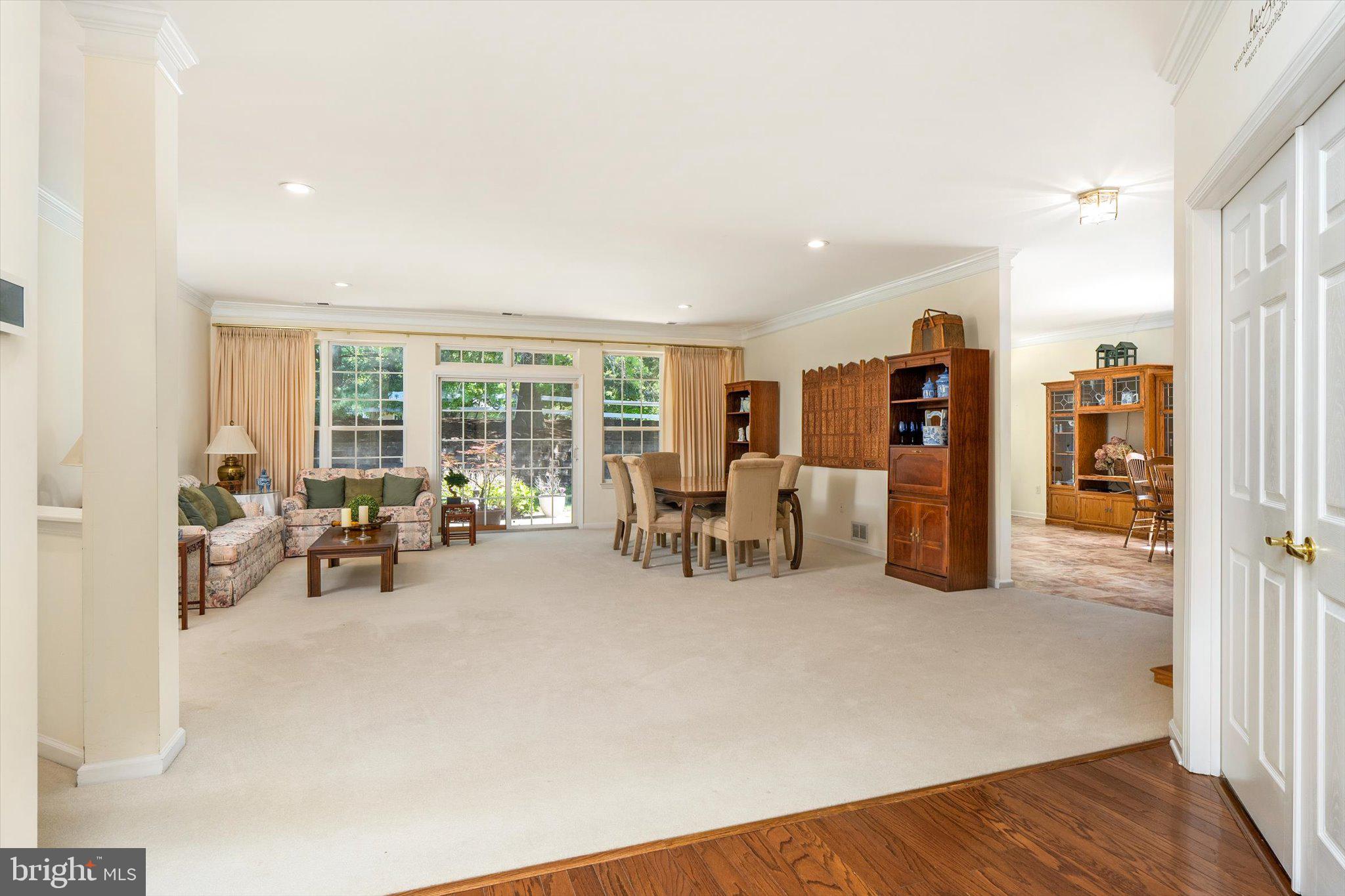 31 BARBARY LANE
