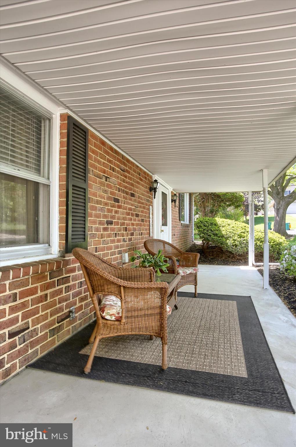 3906 RIDGELAND BOULEVARD