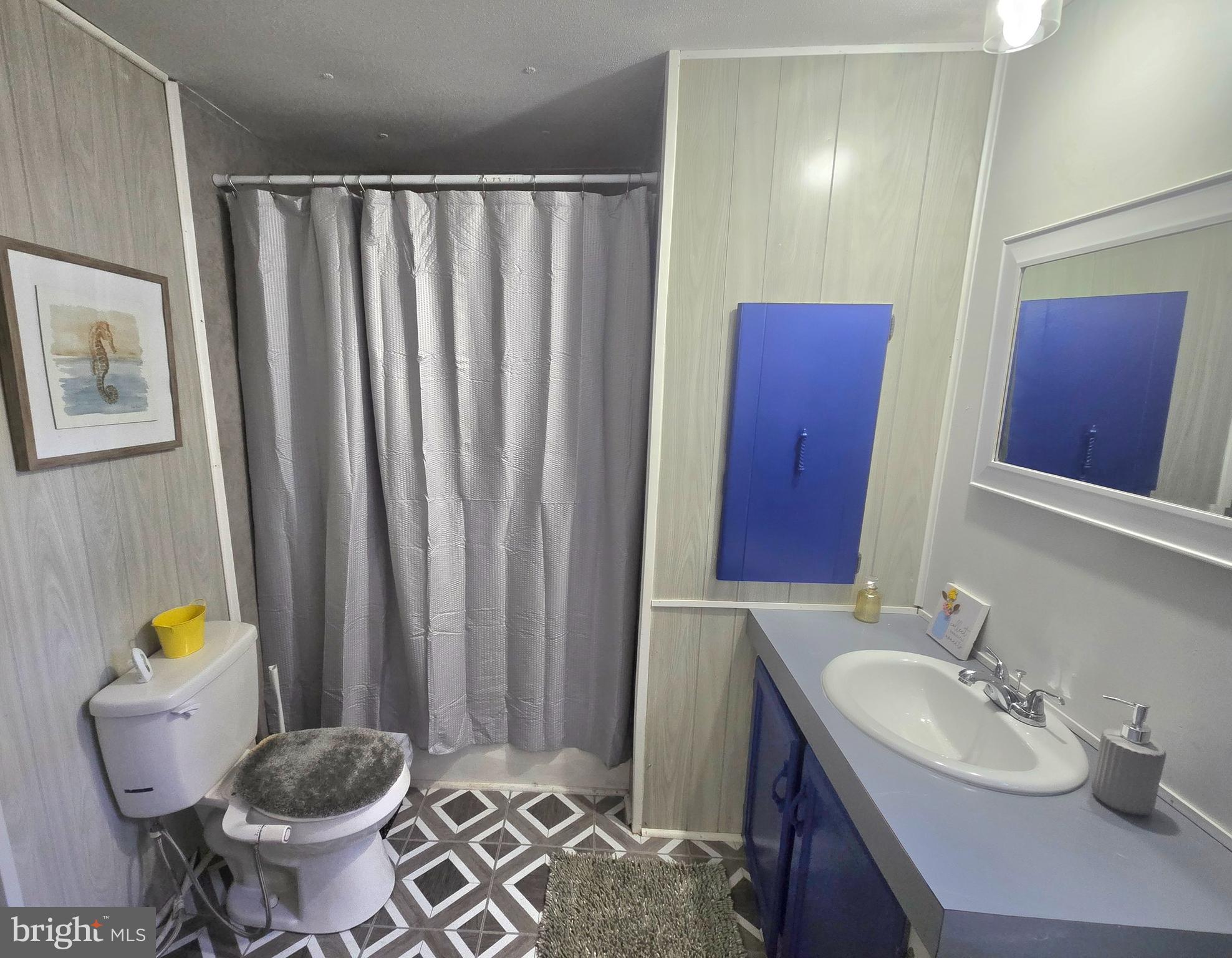 CHERRY CREEK VALLEY - Residential