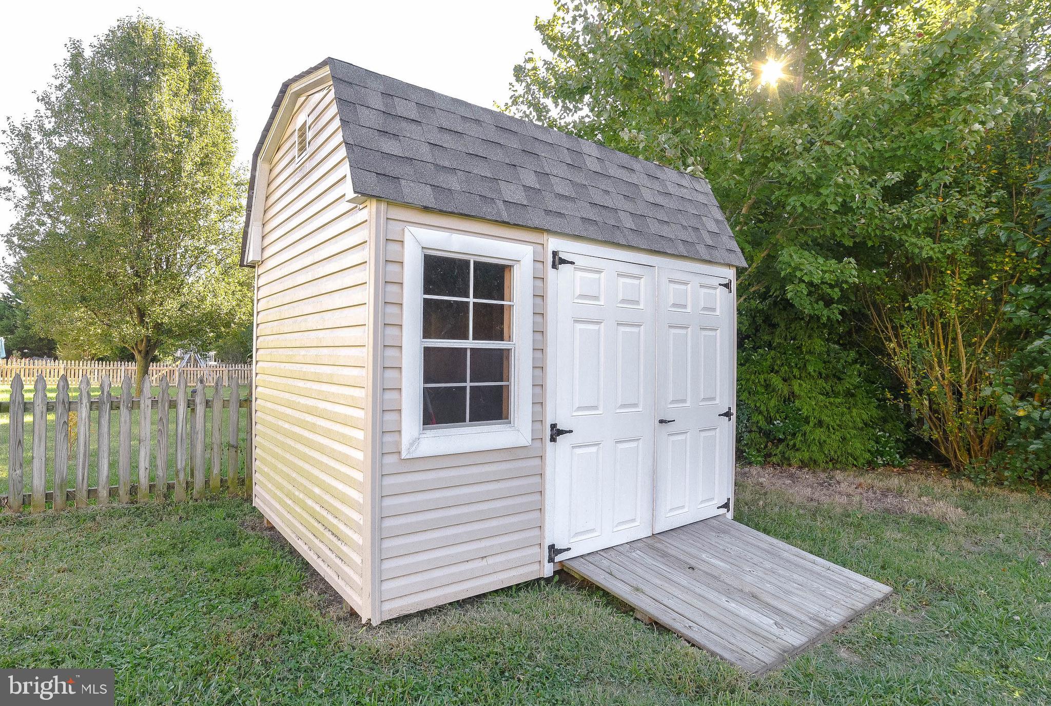 MEADOW LAKE - Residential