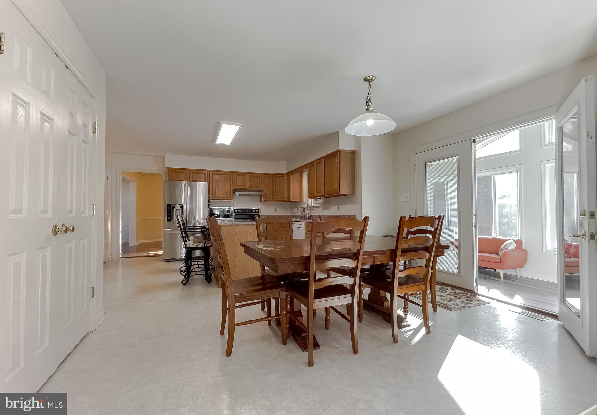 MEADOW LAKE - Residential