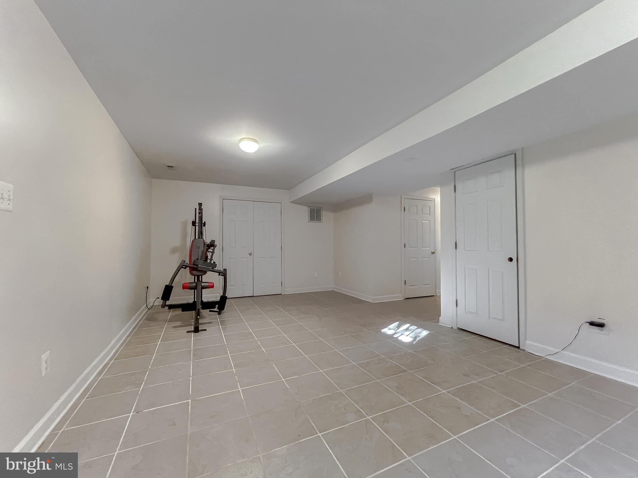 MEADOW LAKE - Residential